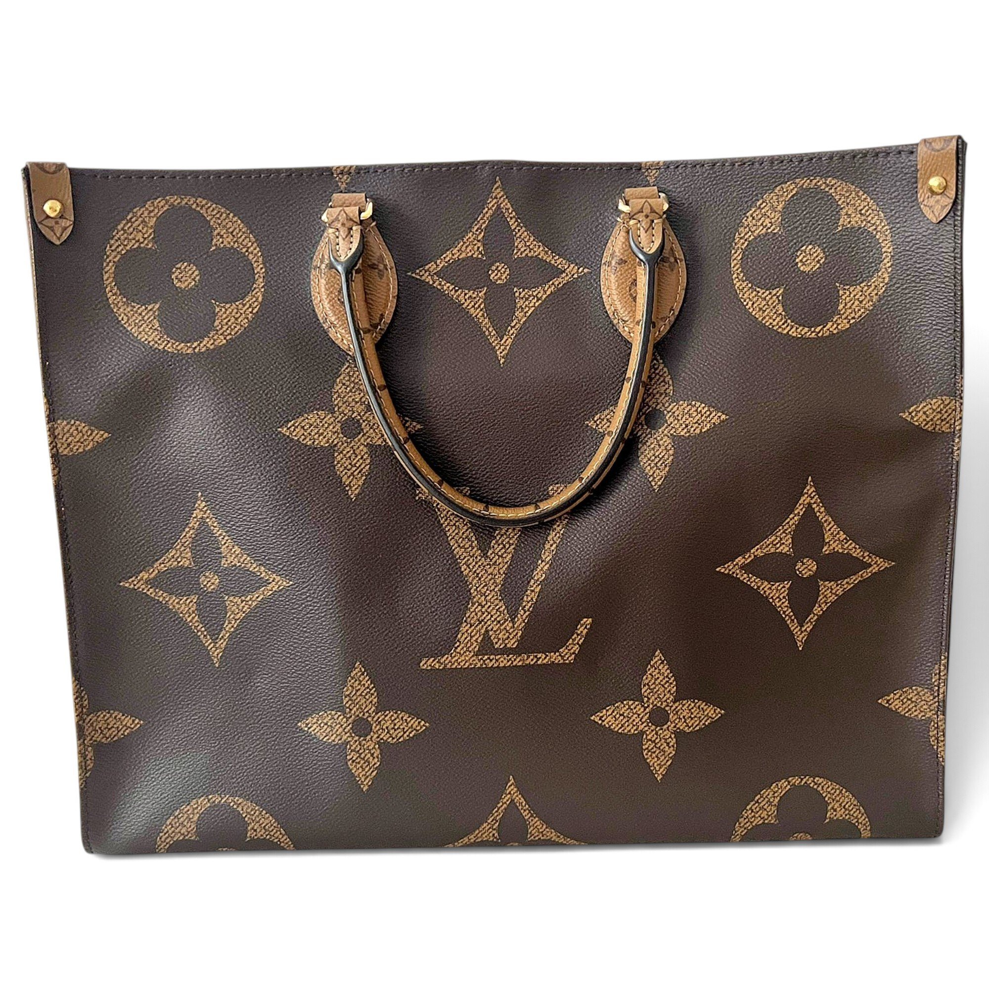 Onthego leather tote