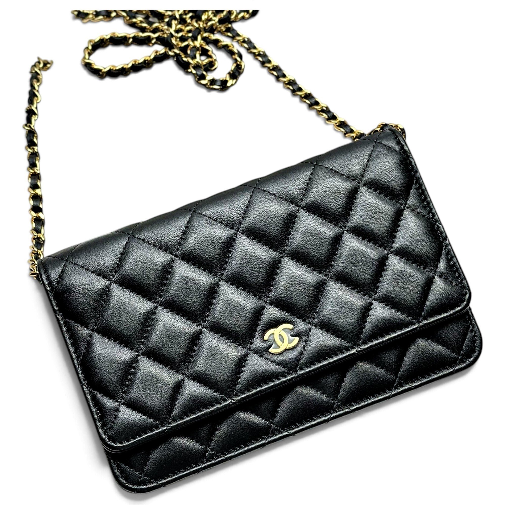 Wallet On Chain Timeless/Classique leather crossbody bag