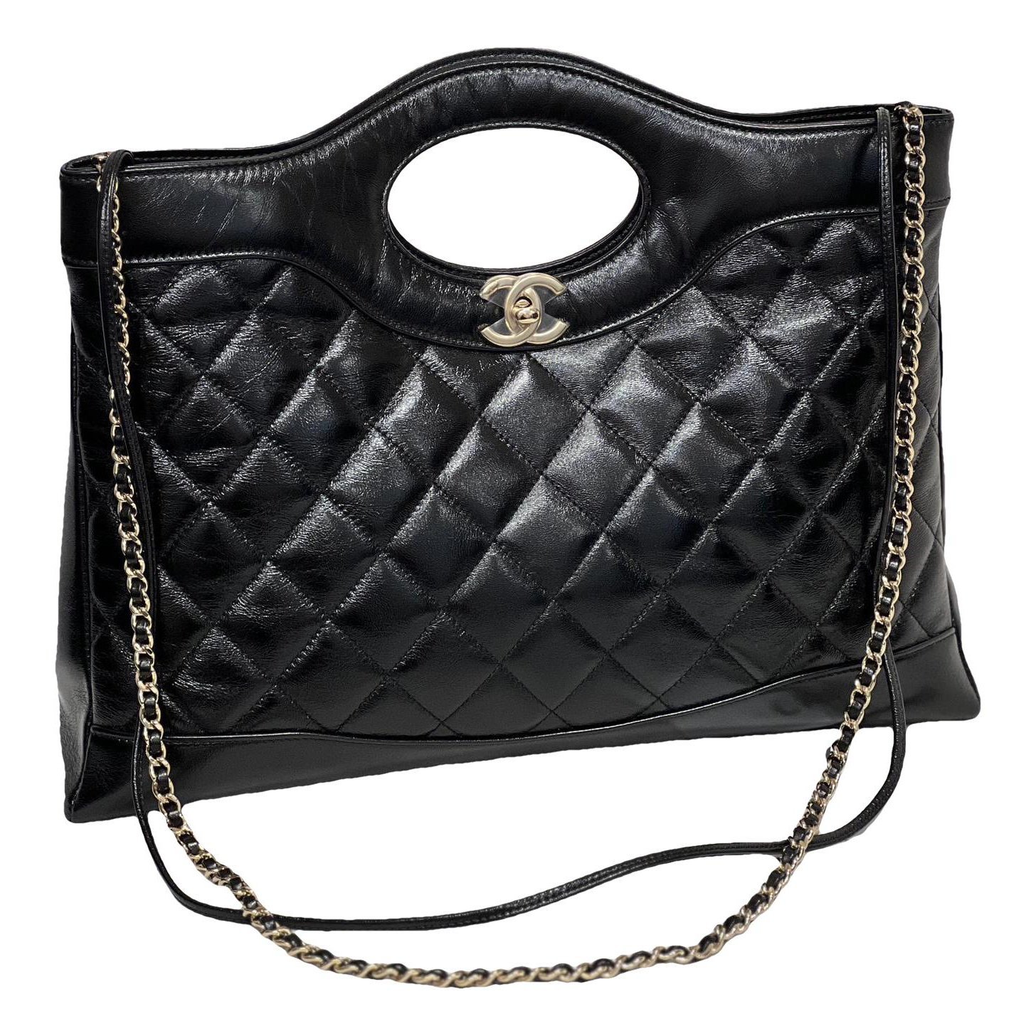 31 Vintage leather crossbody bag