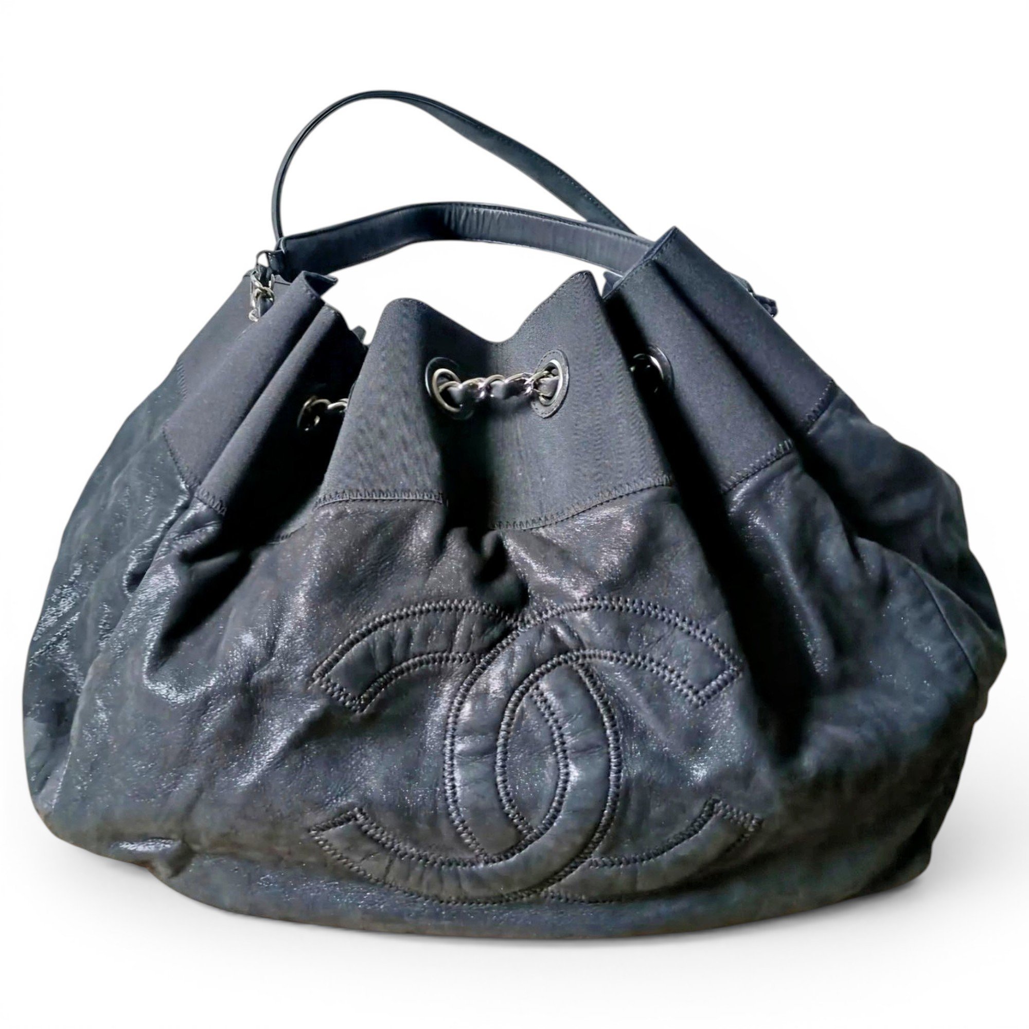 Coco Cabas leather handbag