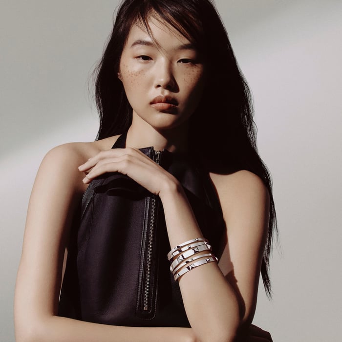 Sans Coloris Hermès Clou d'H Cuff Bracelet