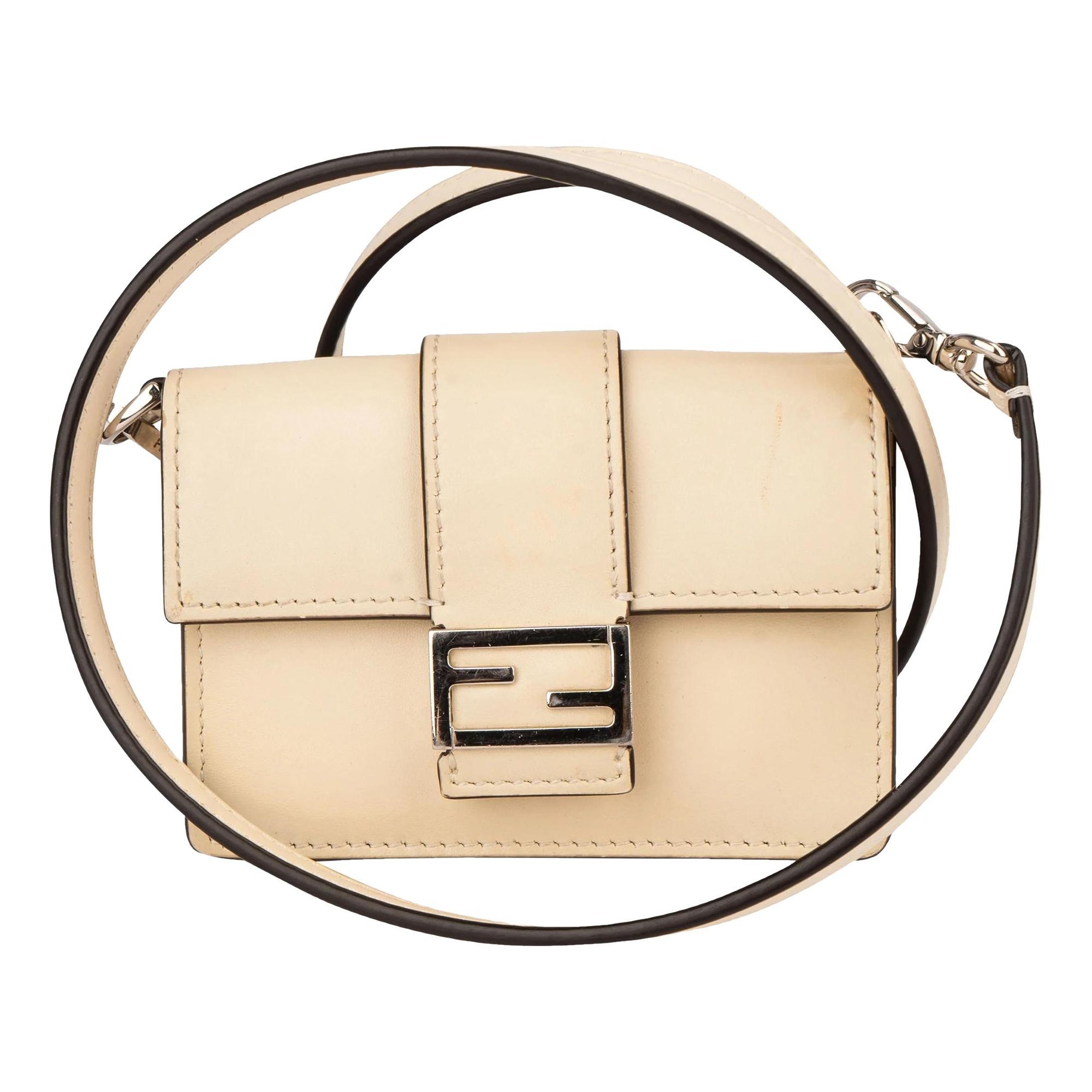 Baguette leather crossbody bag