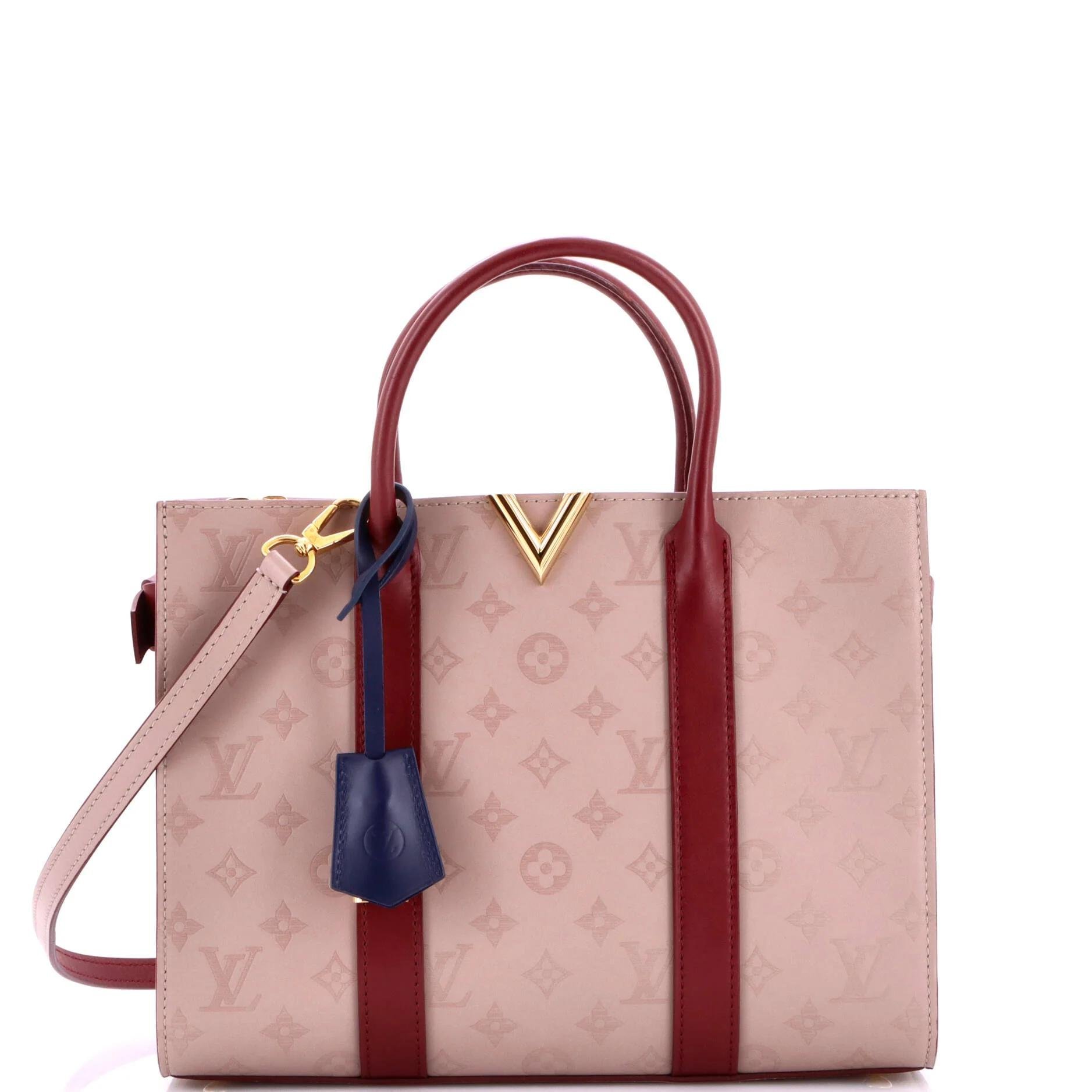 Leather tote