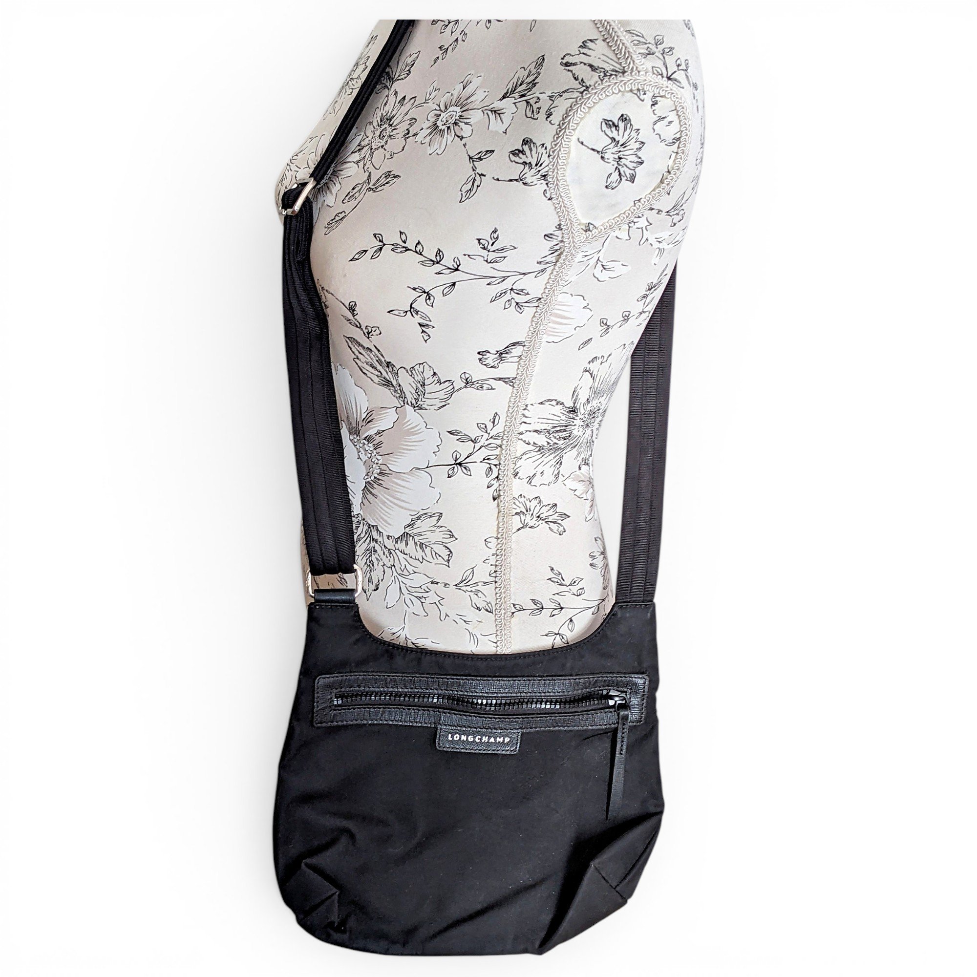 Cloth crossbody bag