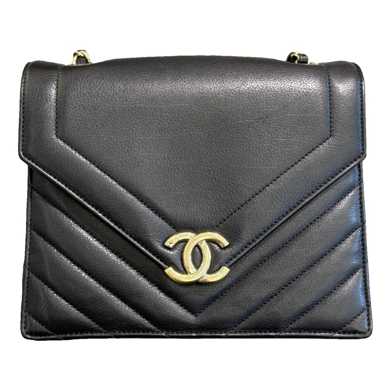 Timeless/Classique leather crossbody bag