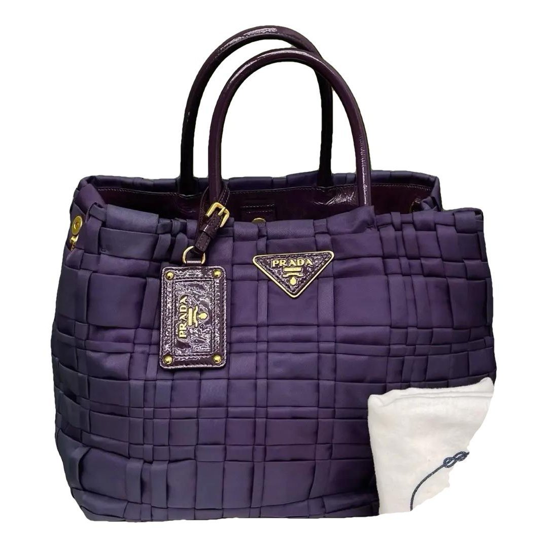 Silk handbag