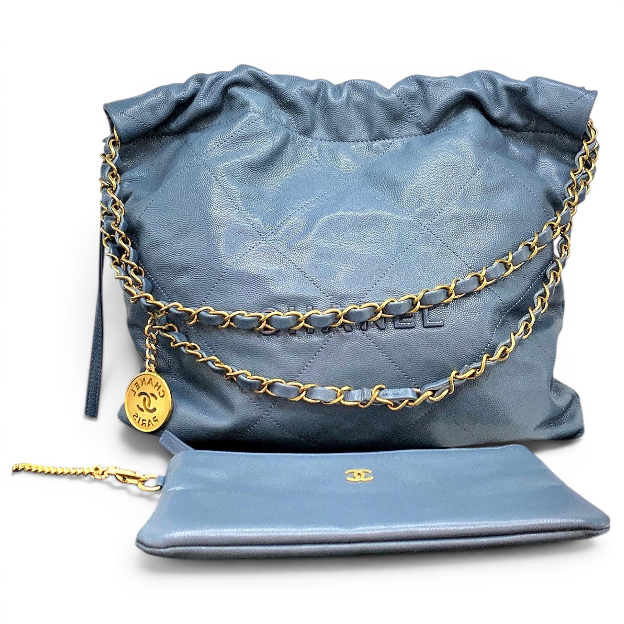 Chanel 22 leather handbag
