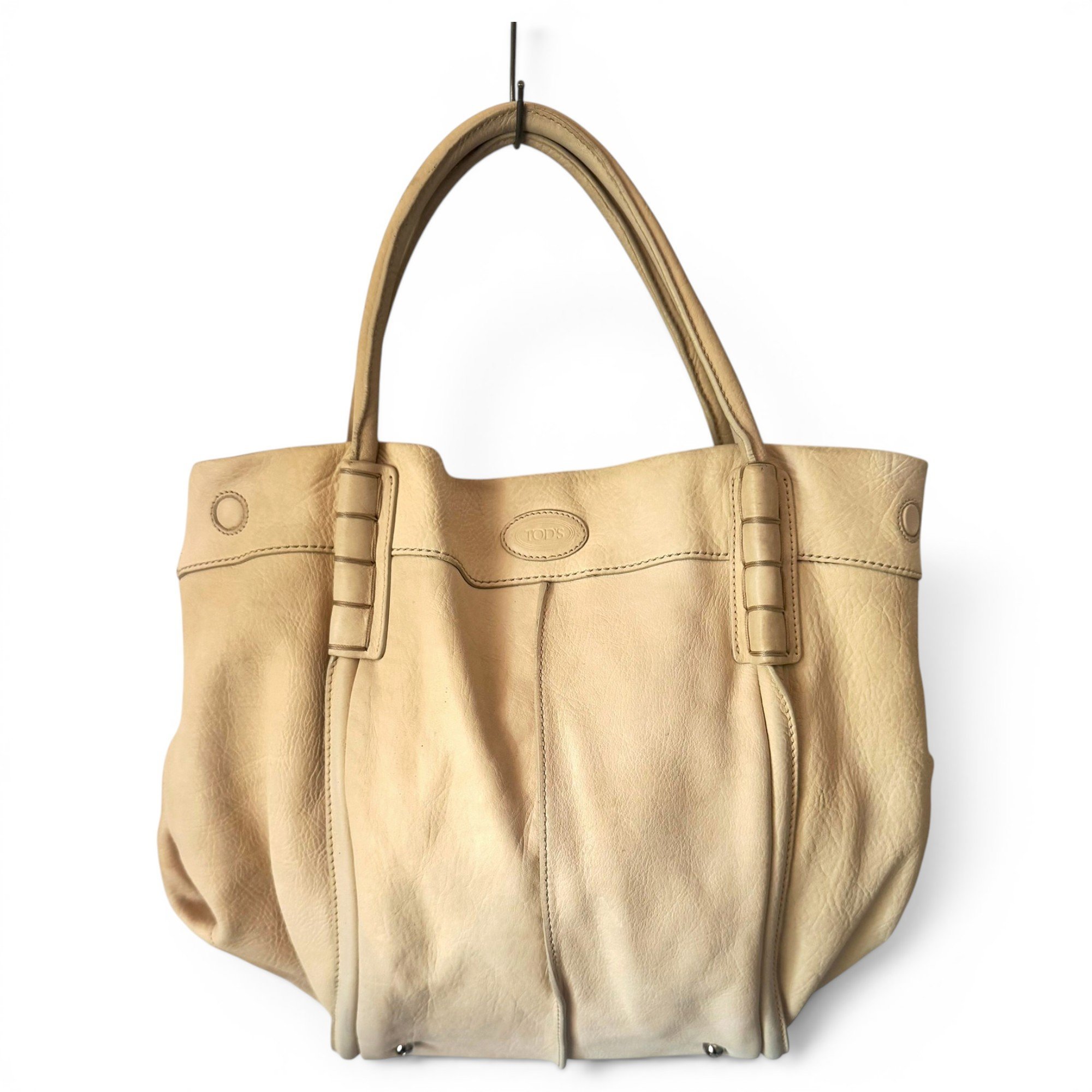 Shopping Media leather tote