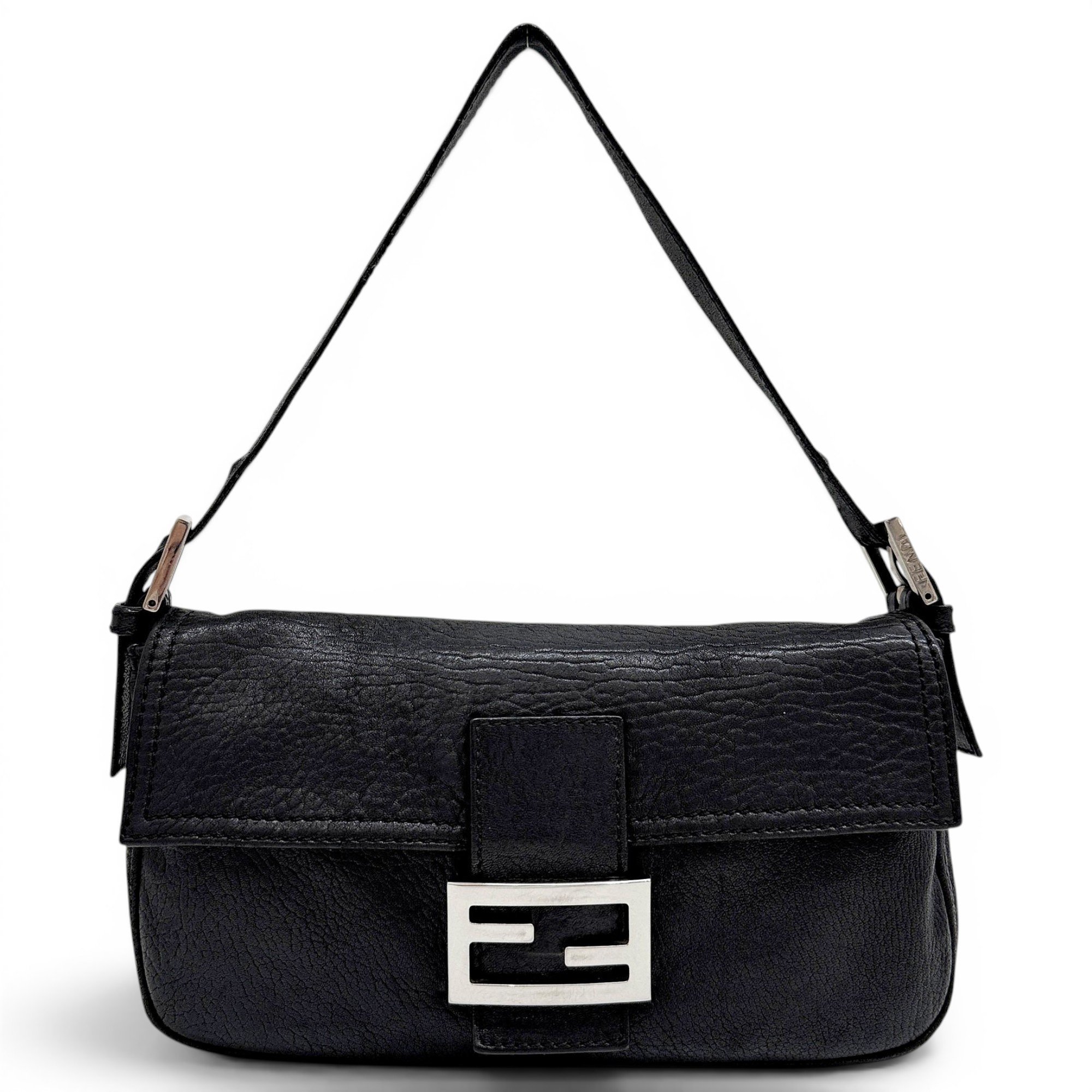 Baguette leather handbag