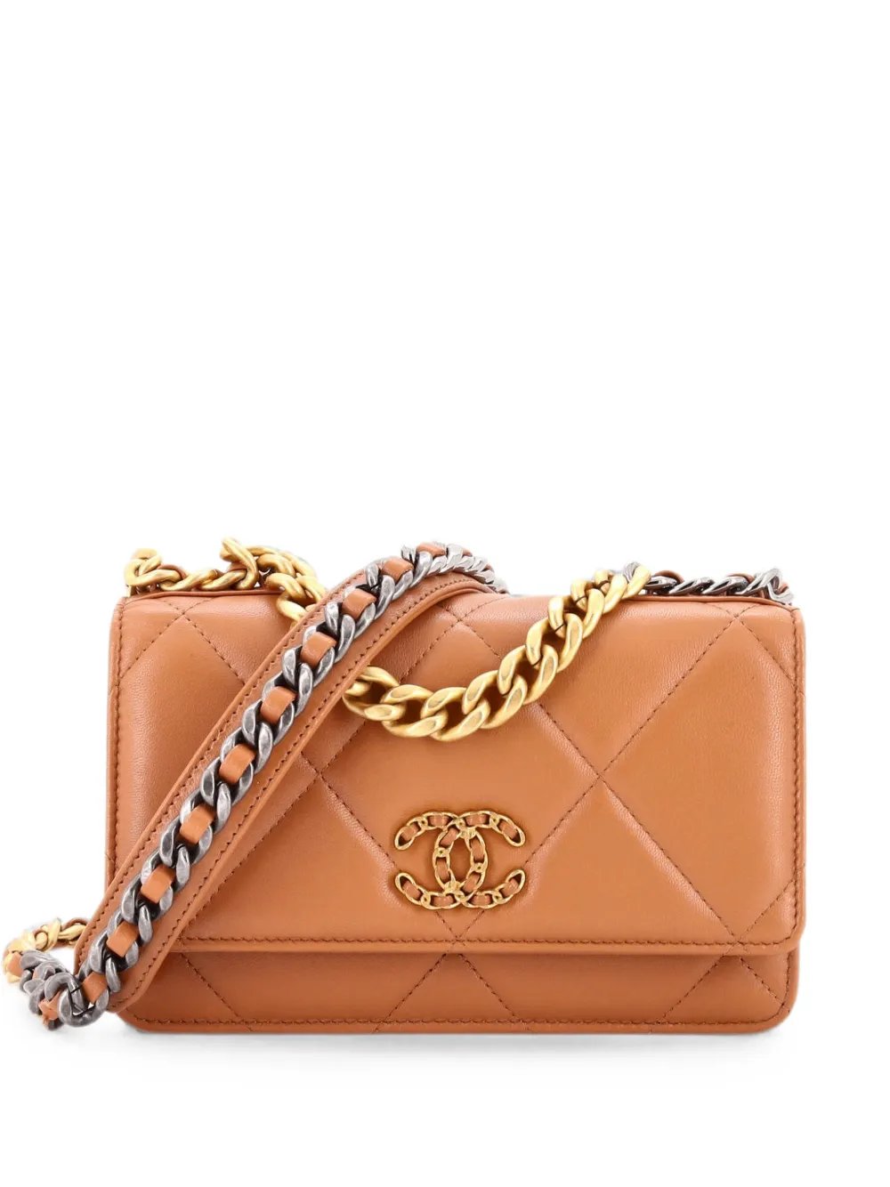 19 Wallet on Chain Quilted Lambskin crossbody bag