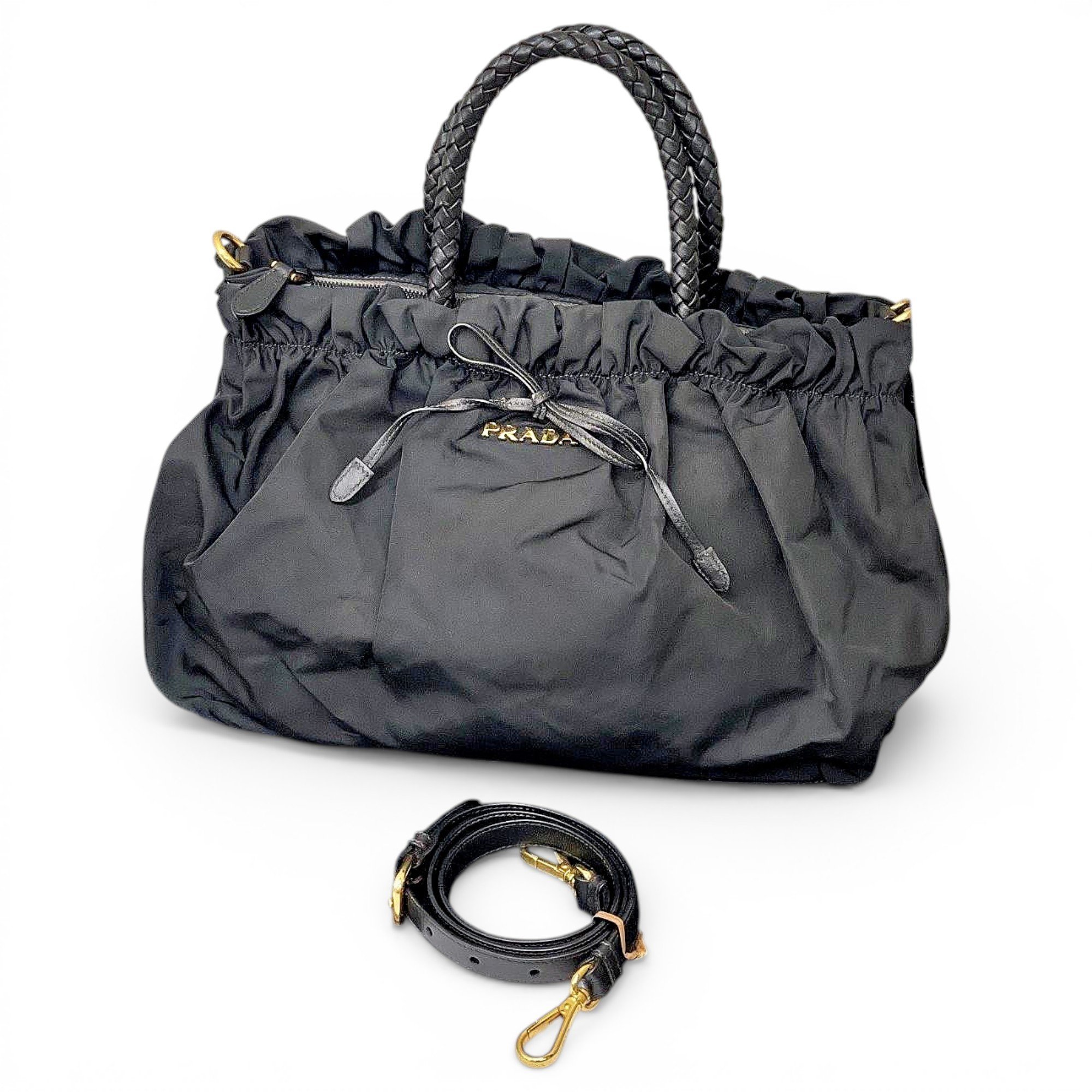 Leather handbag