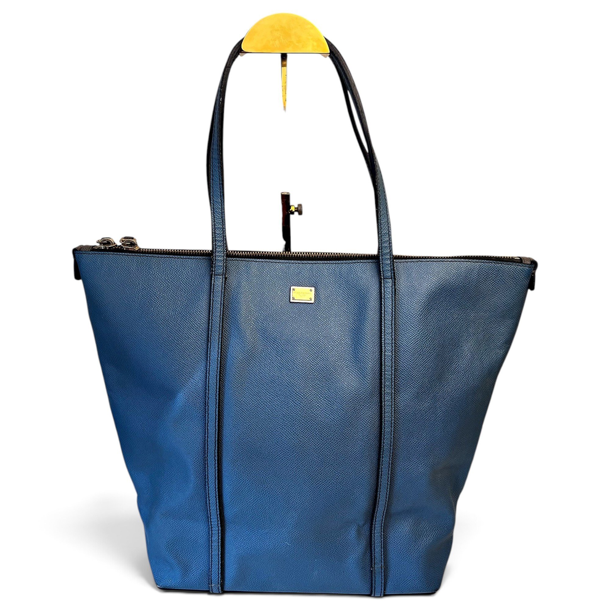Leather tote