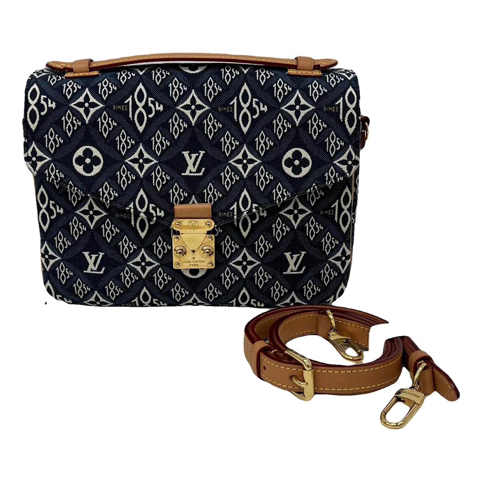 Metis cloth handbag