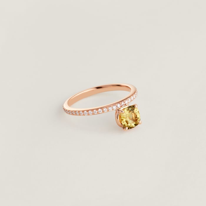 Sans Coloris Hermès Grand Jete Solitaire Engagement Ring, Medium Model