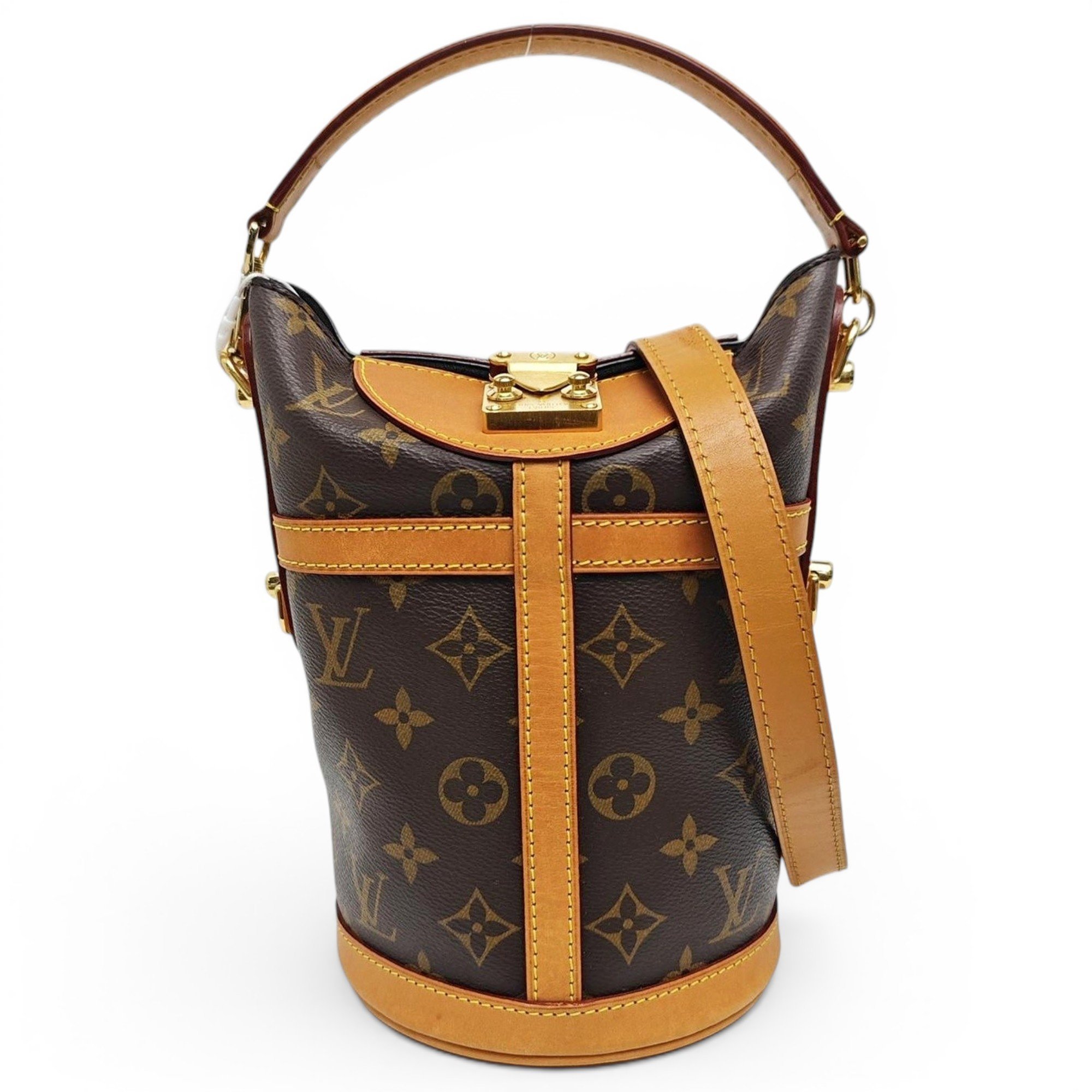 Duffle leather handbag