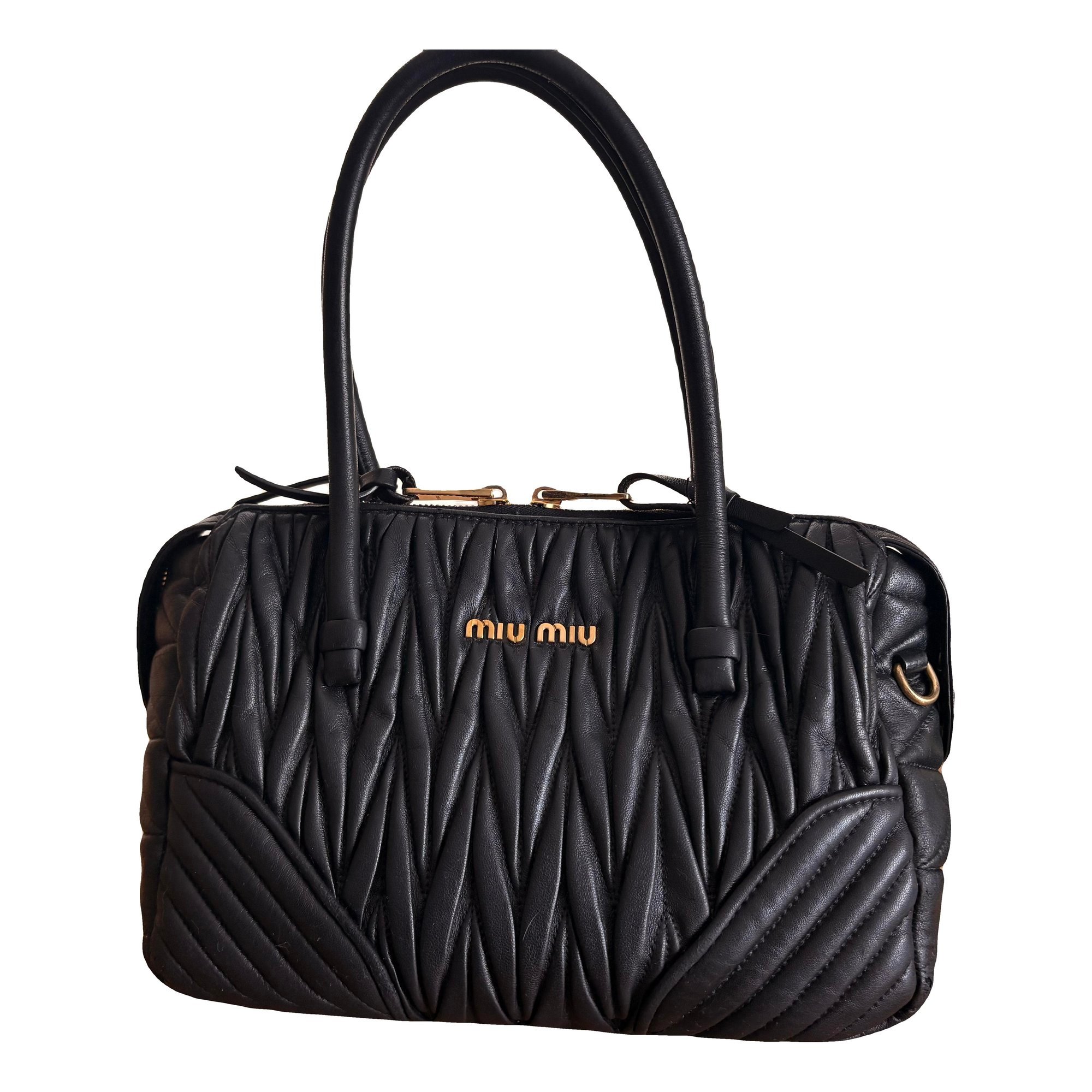 Matelassé leather handbag