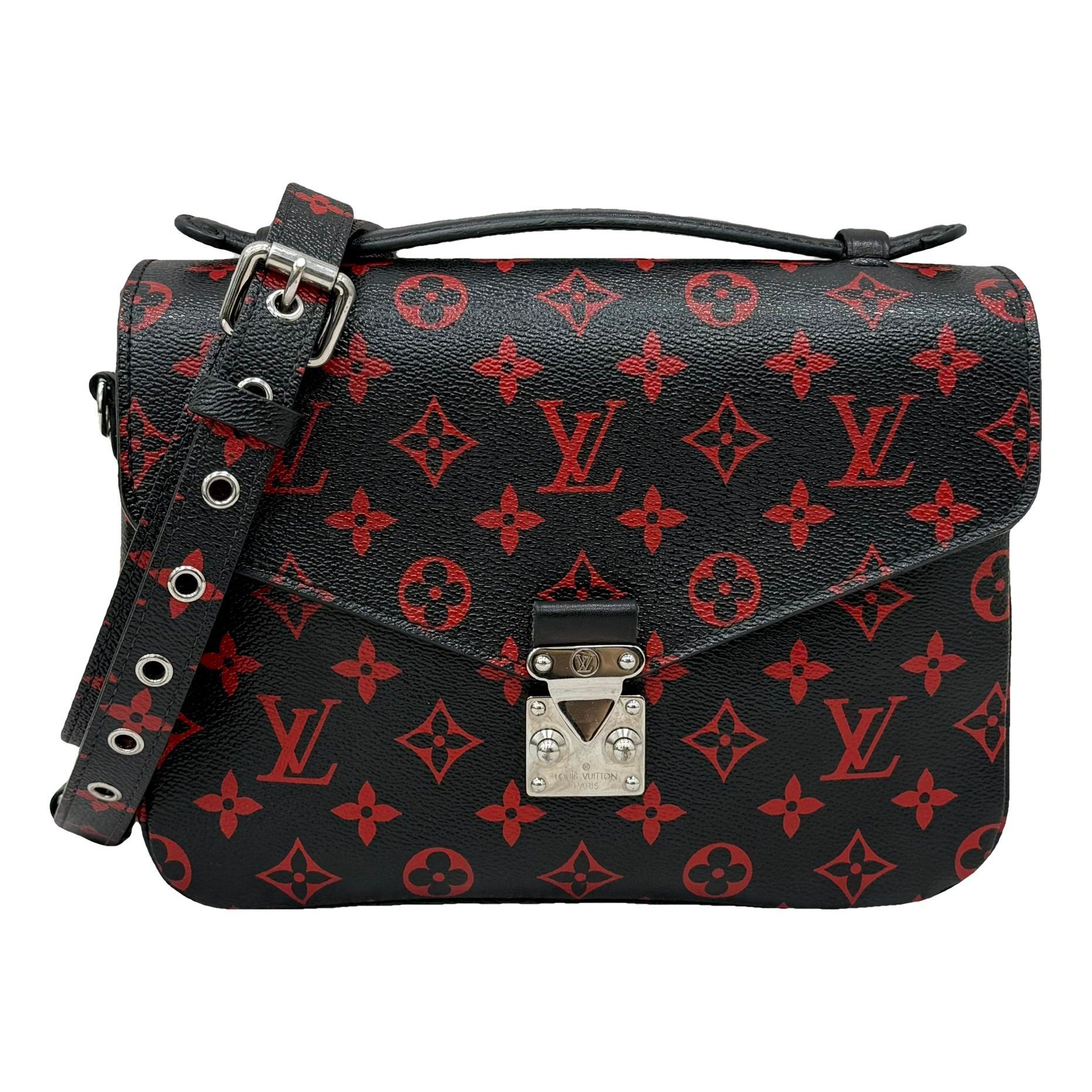 Metis leather handbag