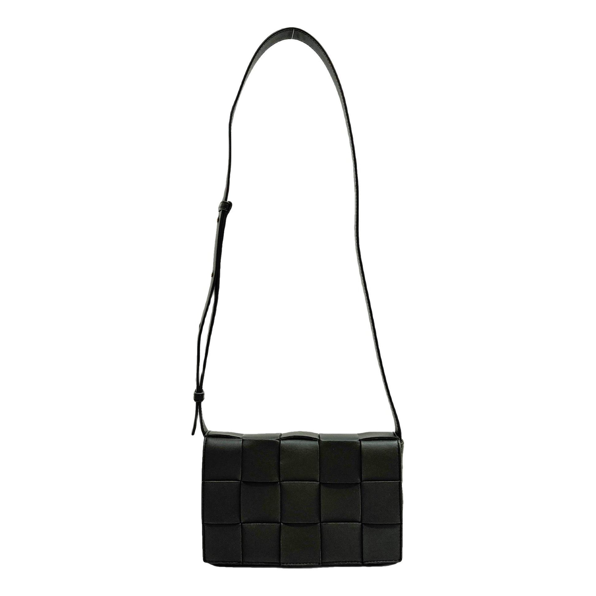Cassette leather handbag