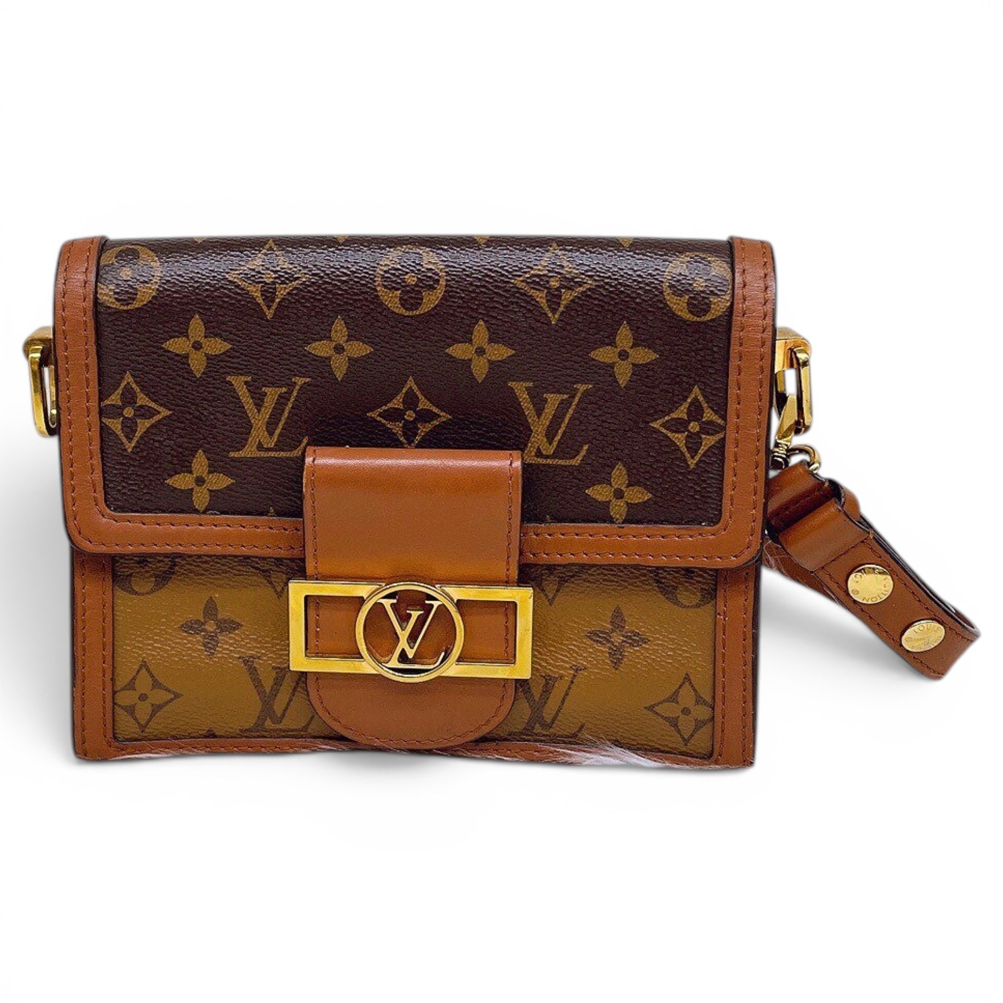 Dauphine leather handbag