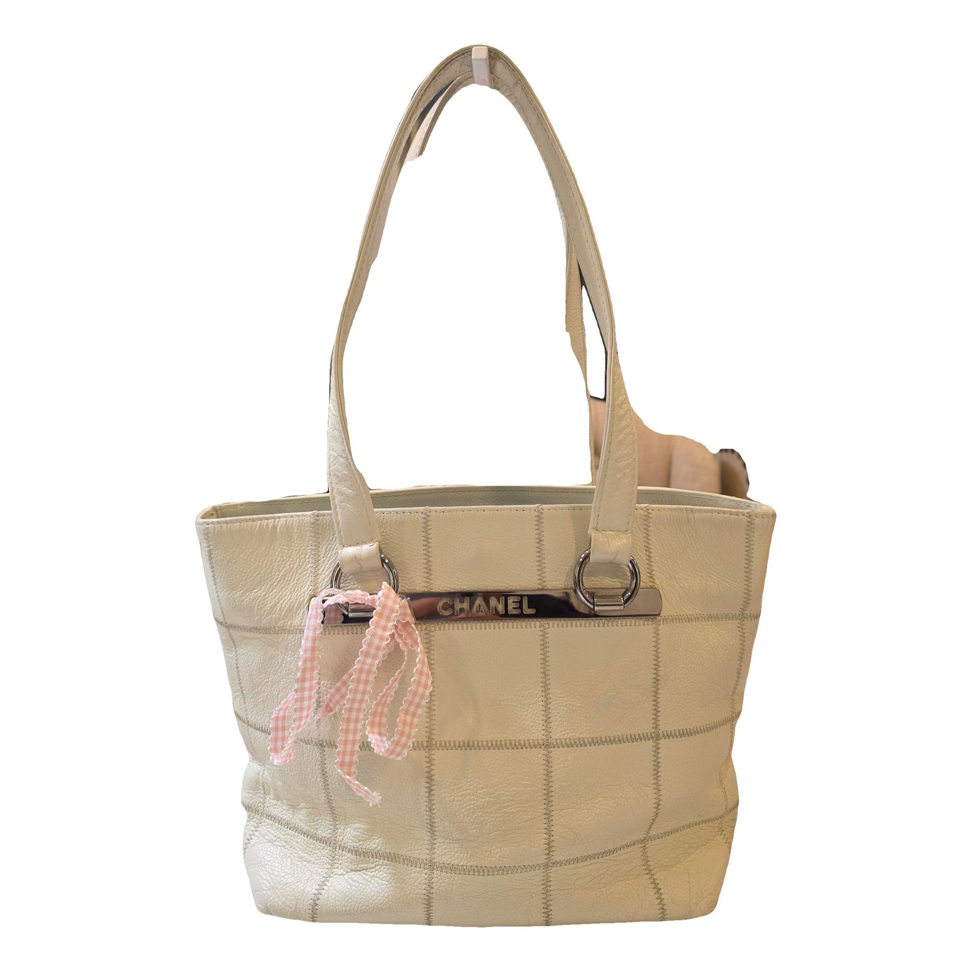 Leather tote