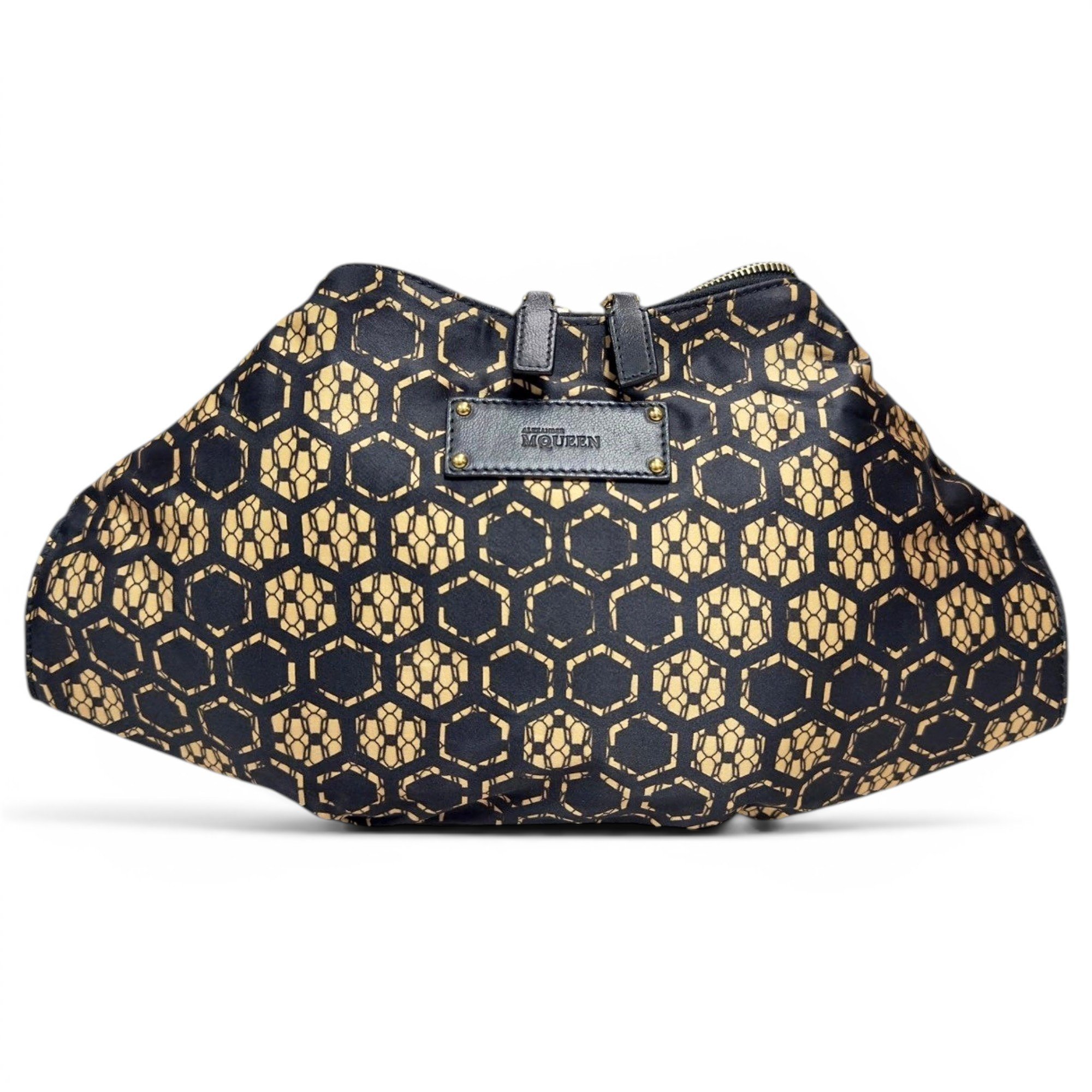 Manta silk handbag