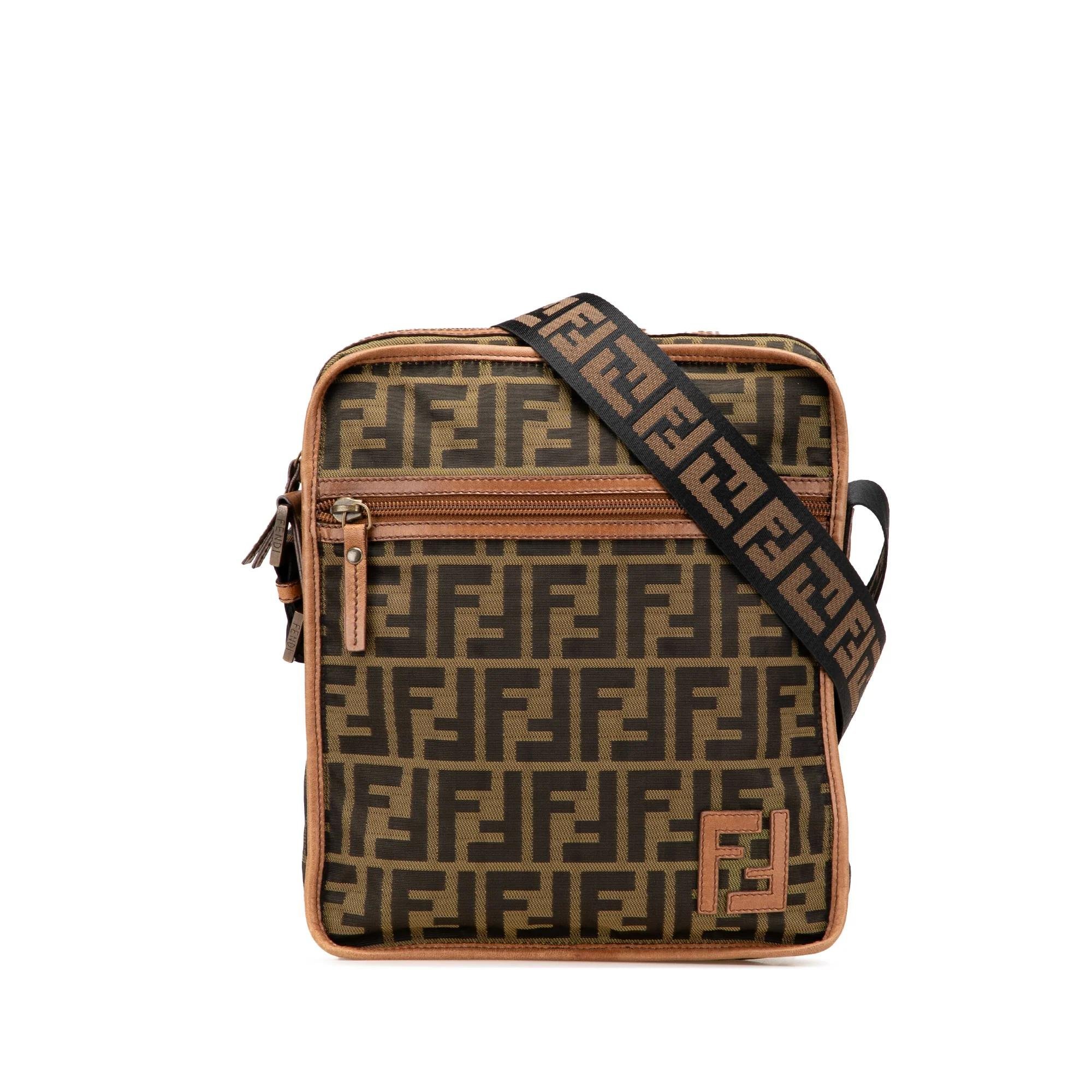 Pocket leather crossbody bag