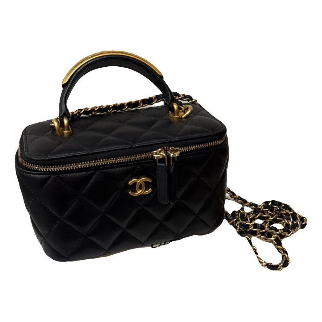 Vanity leather handbag