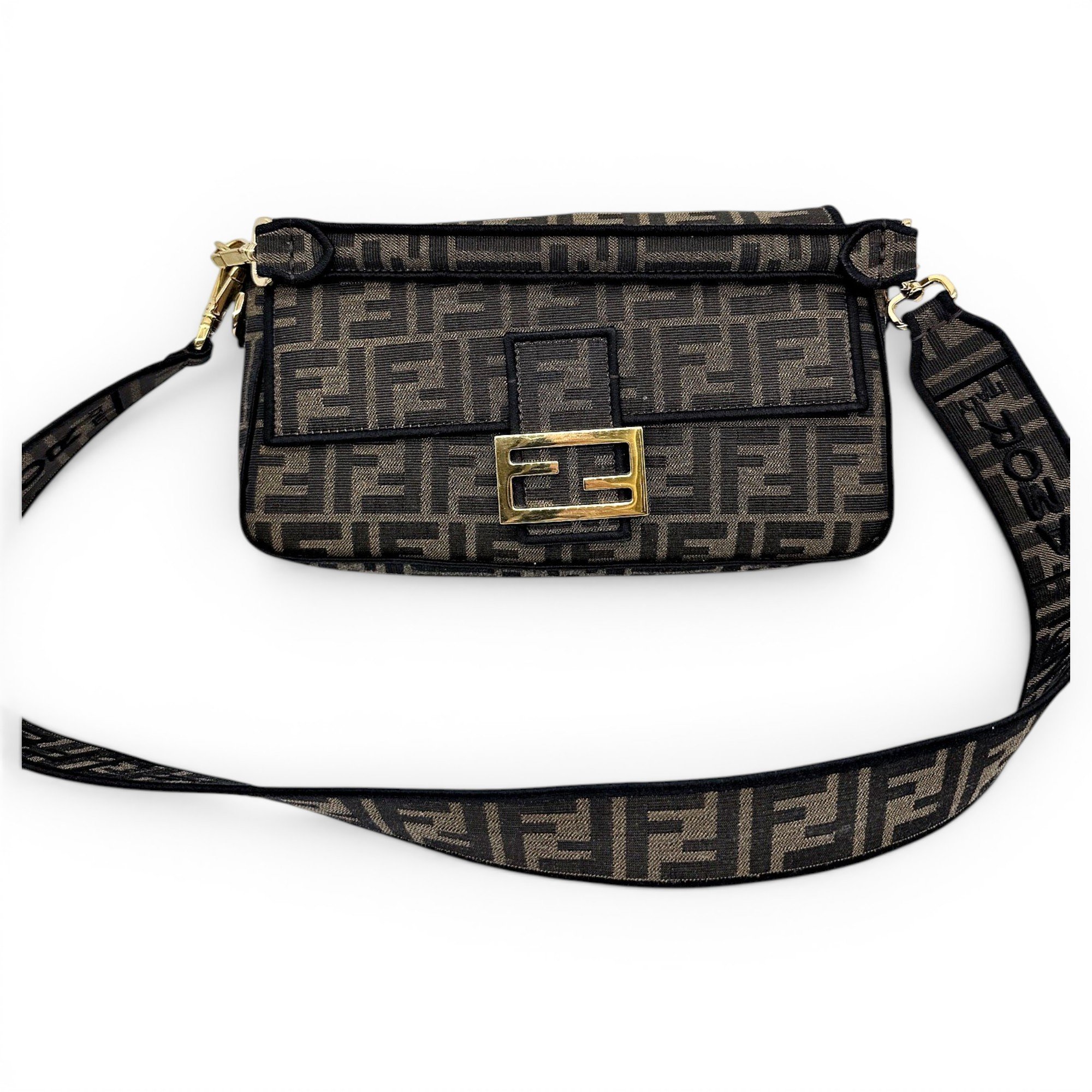Baguette cloth handbag