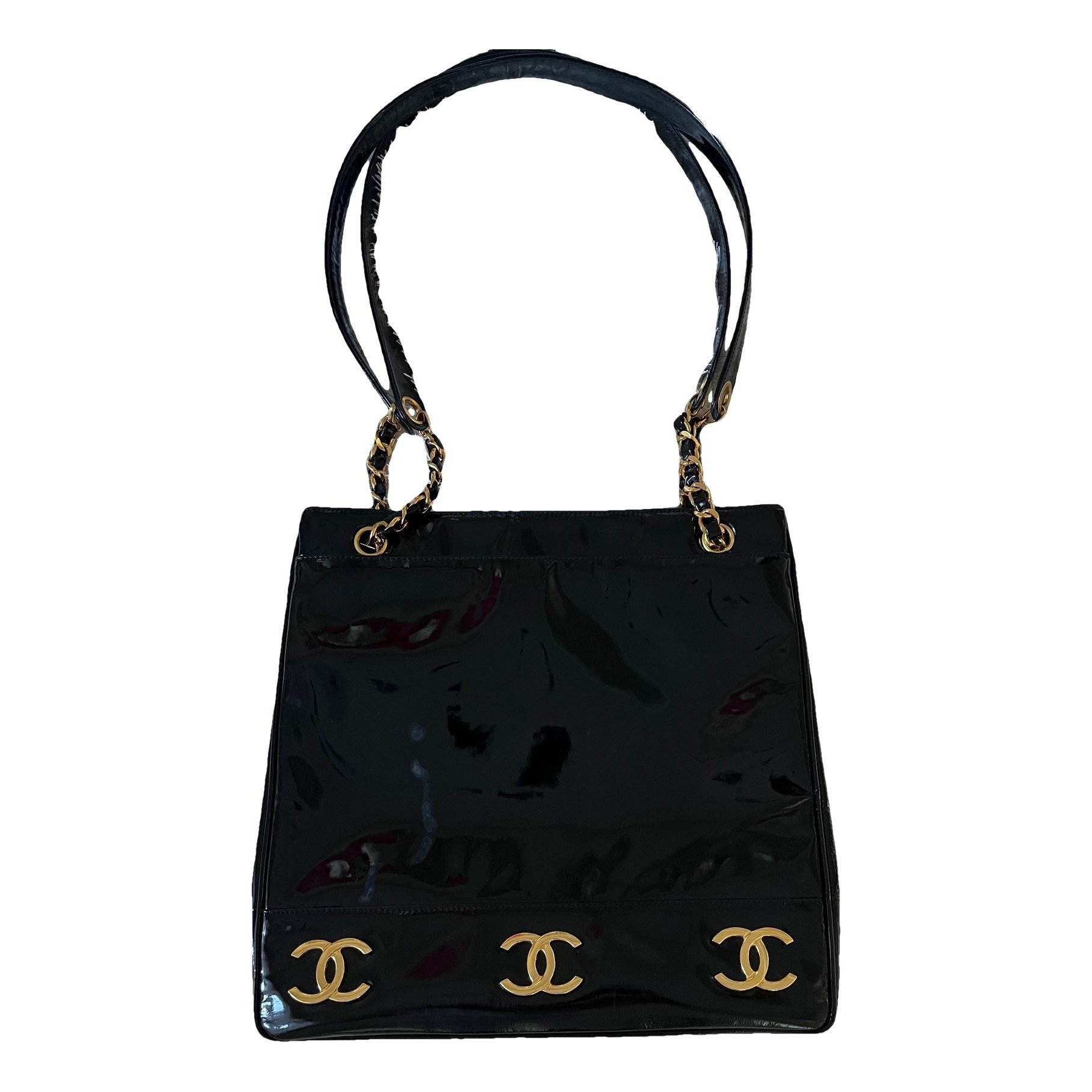 Patent leather handbag