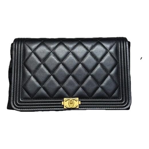 Wallet On Chain Boy leather crossbody bag