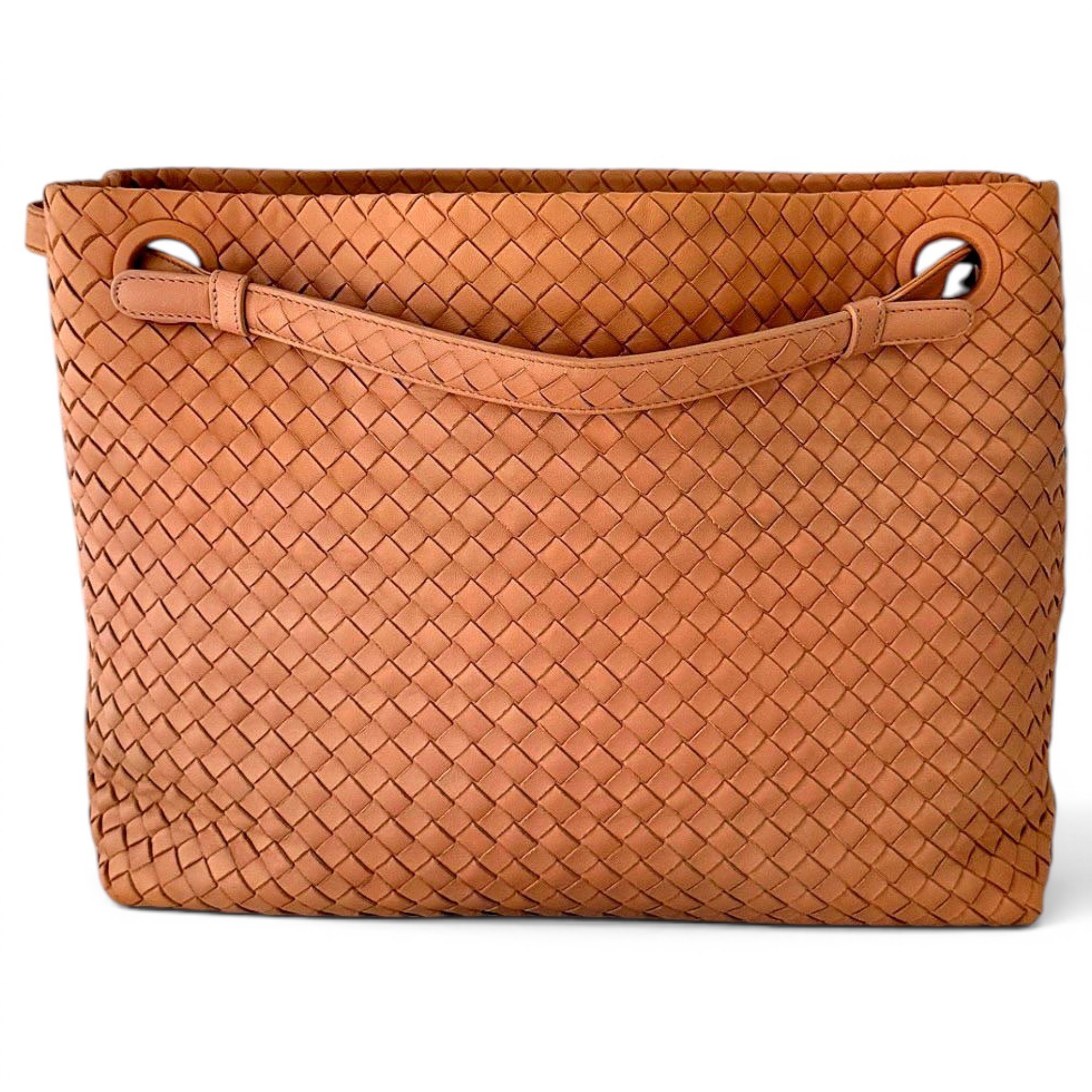Garda leather handbag