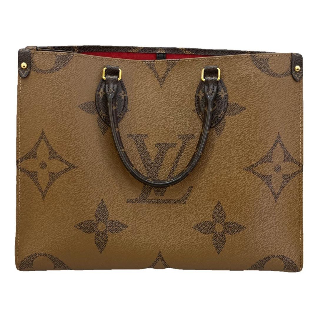 Onthego leather handbag