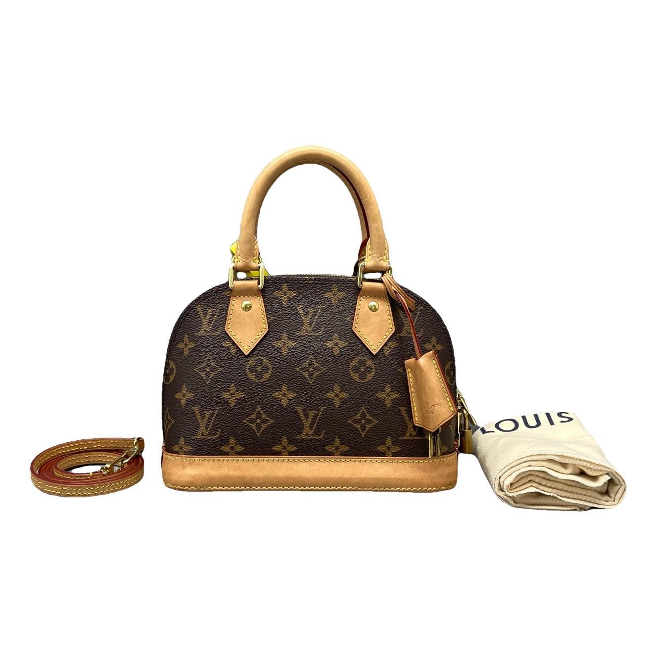 Alma BB leather handbag