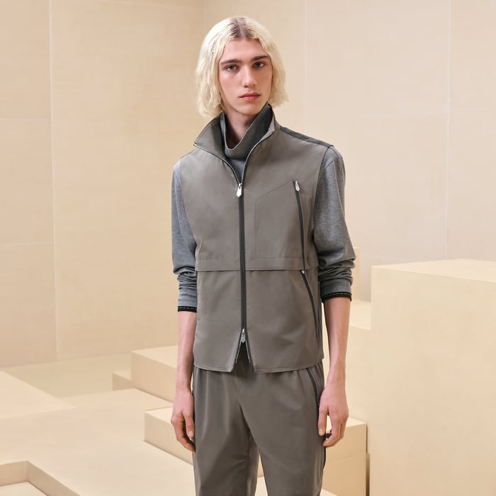 Tourbe Sport Capsule Vest