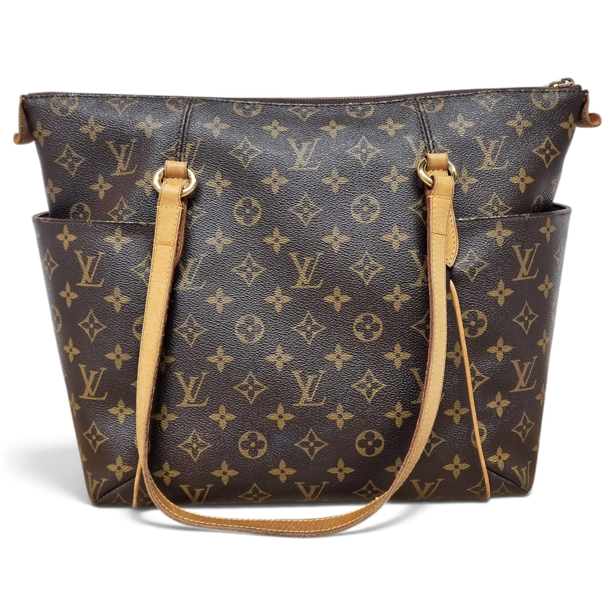 Totally leather handbag