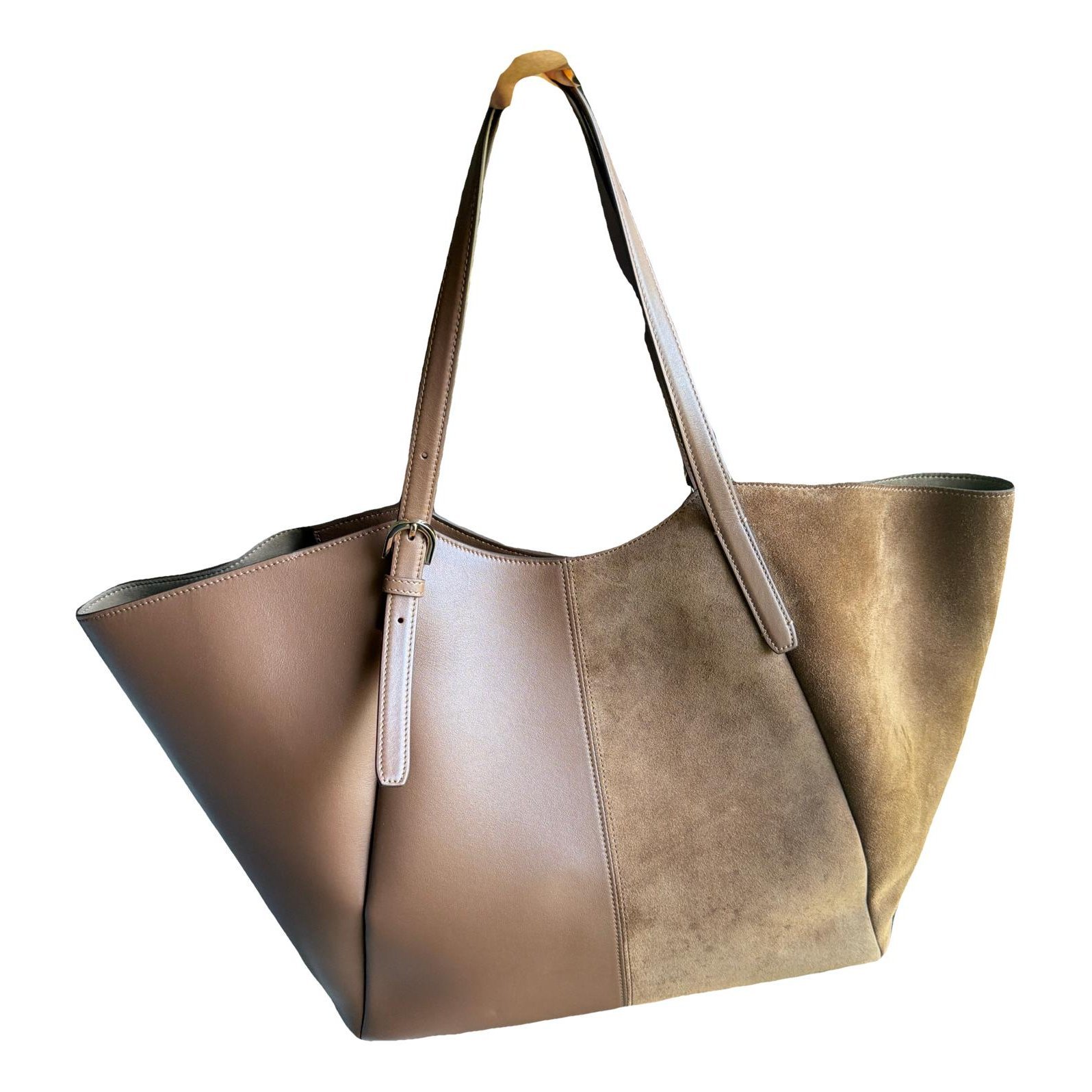 Leather tote