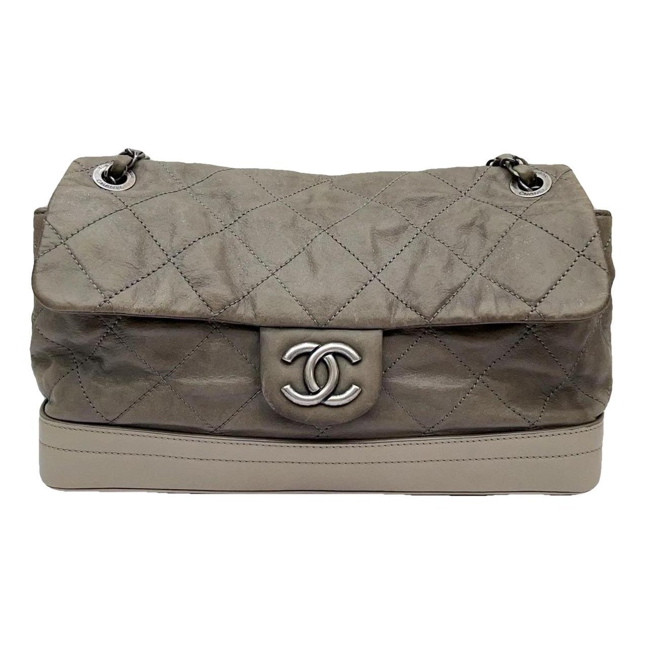 Timeless/Classique leather handbag