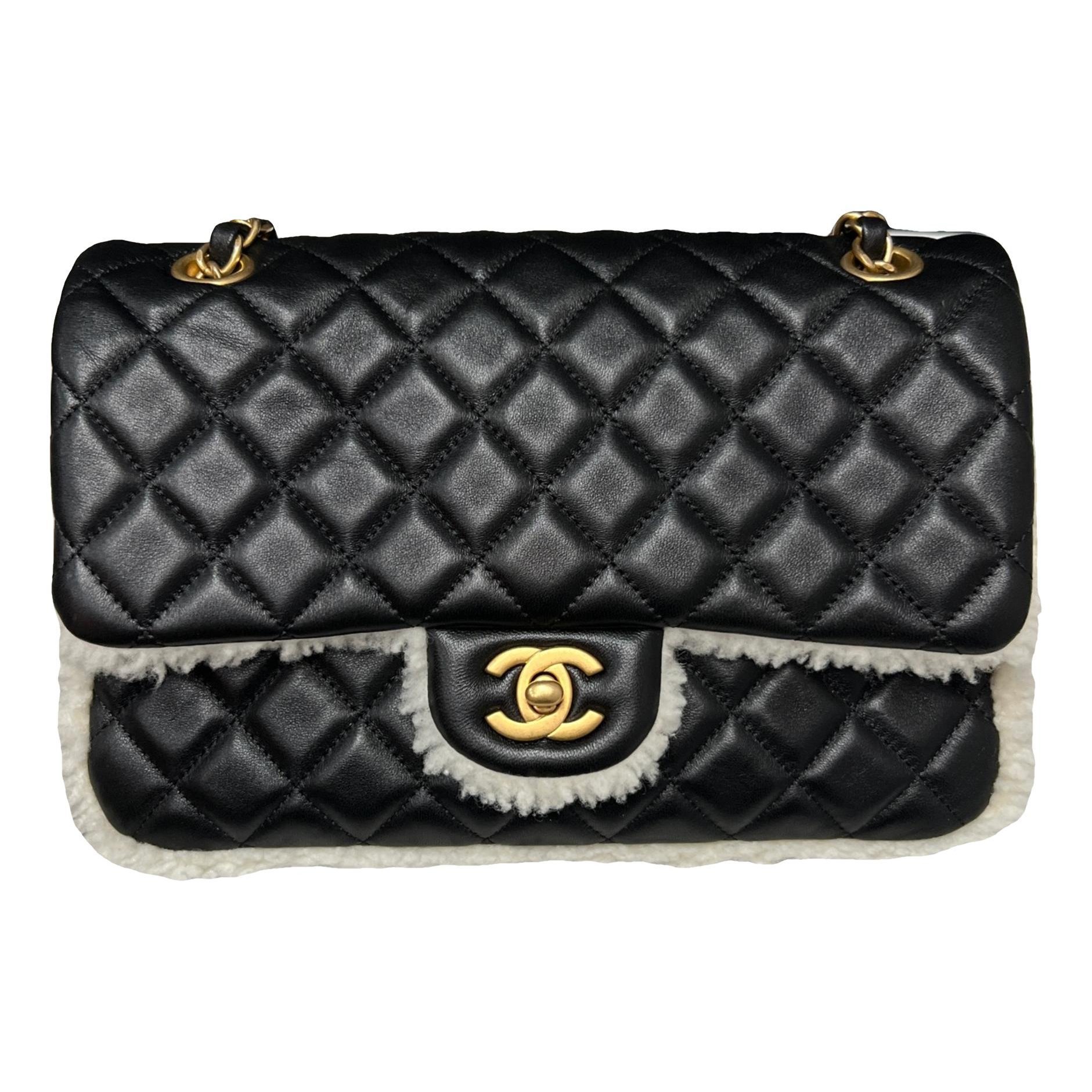 Timeless/Classique leather handbag