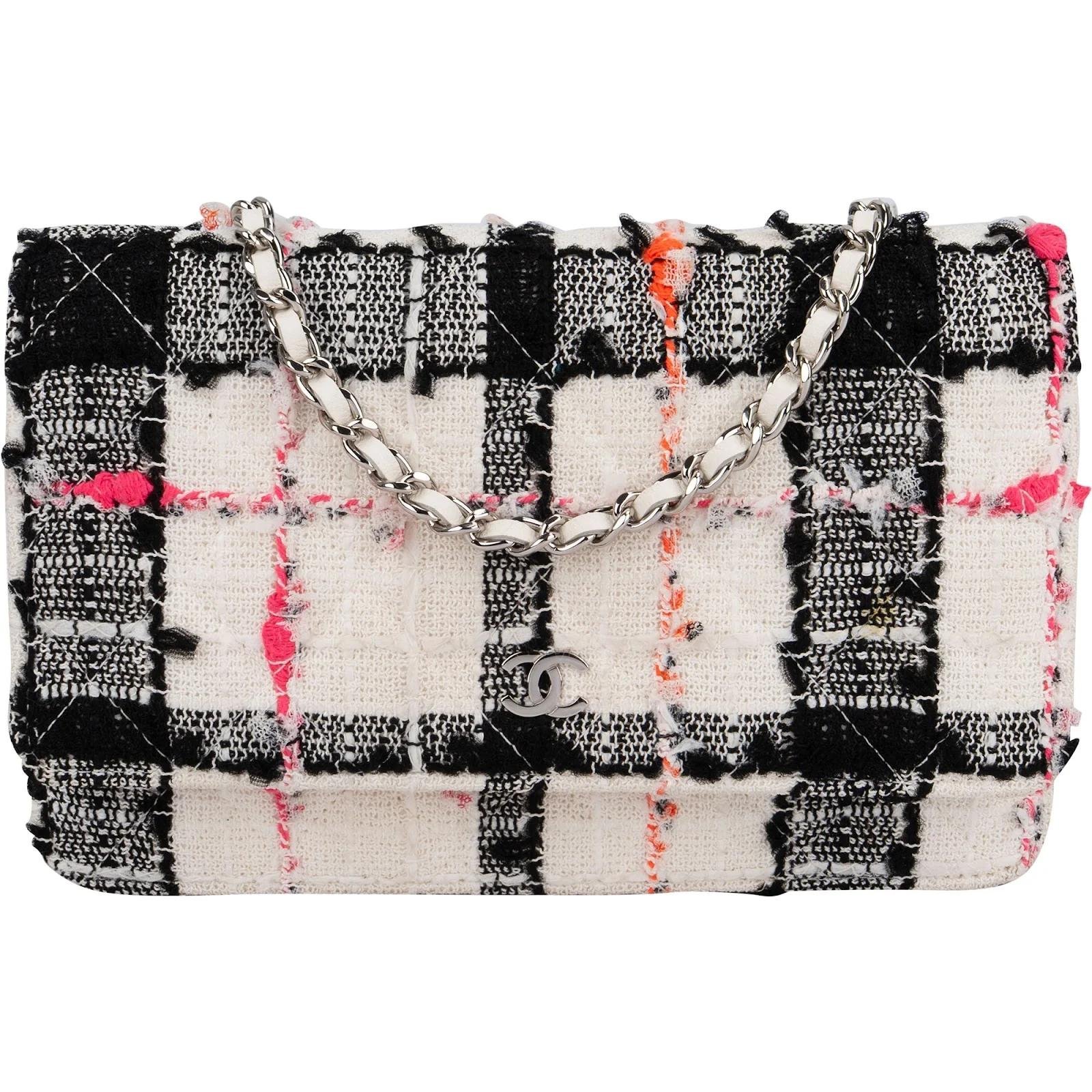 Wallet On Chain Timeless/Classique tweed crossbody bag