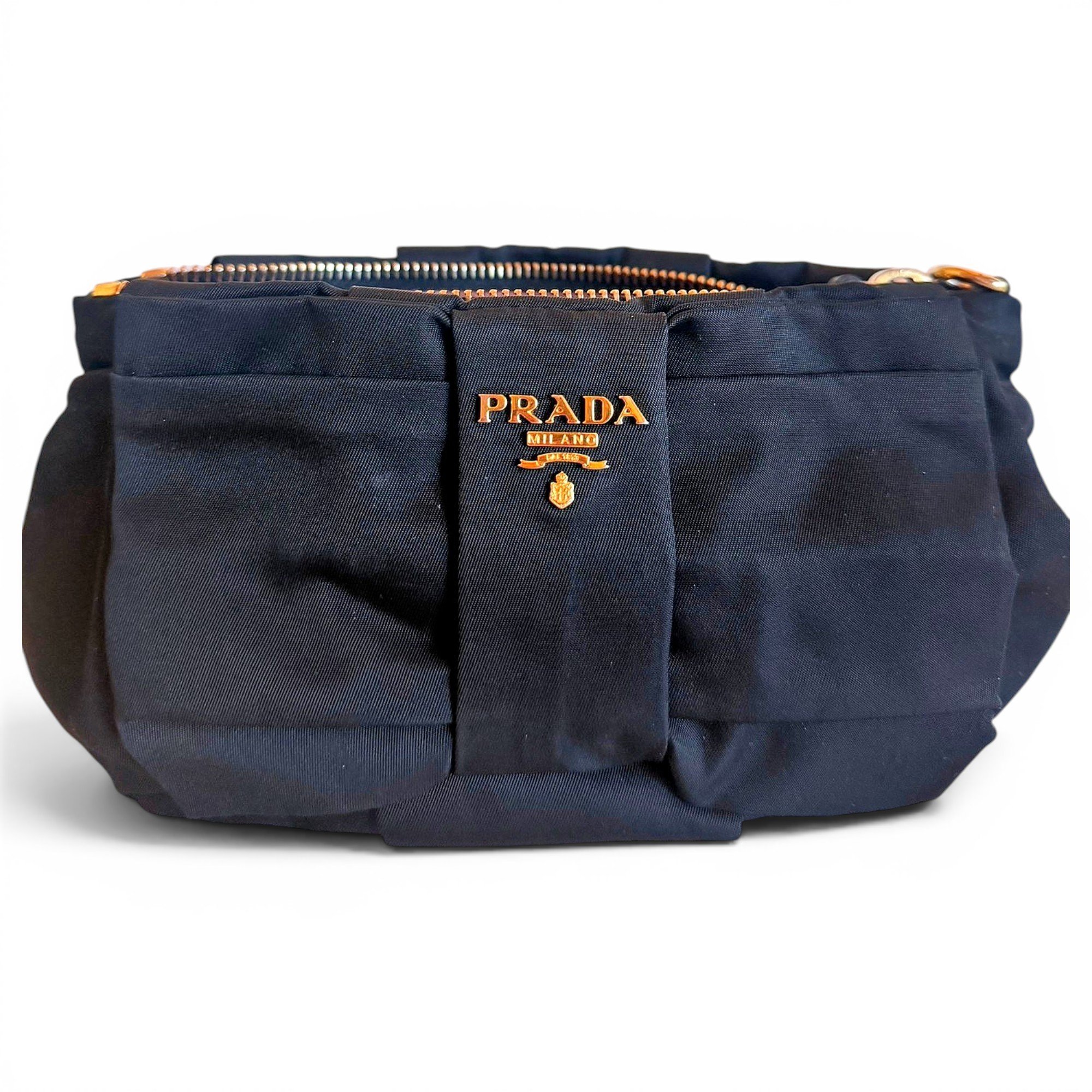 Cloth clutch bag