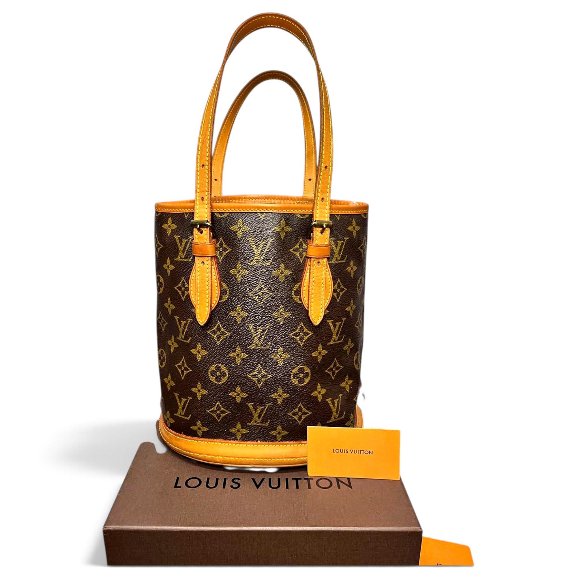 Bucket leather tote