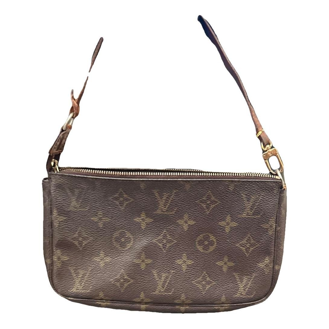 Patent leather clutch bag