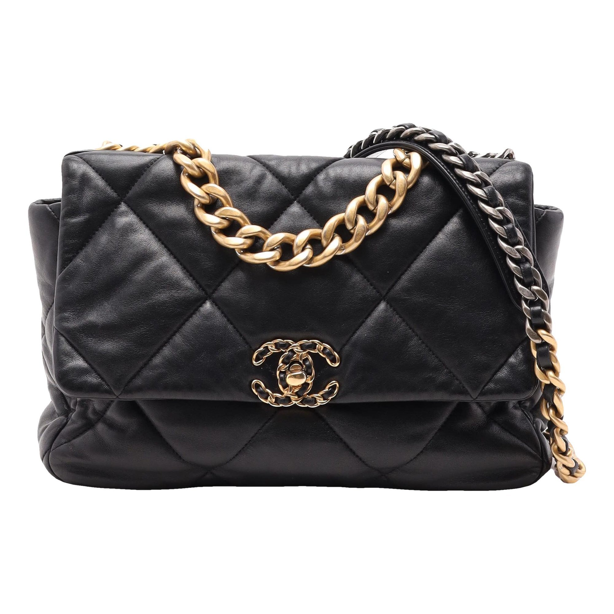 Chanel 19 leather handbag