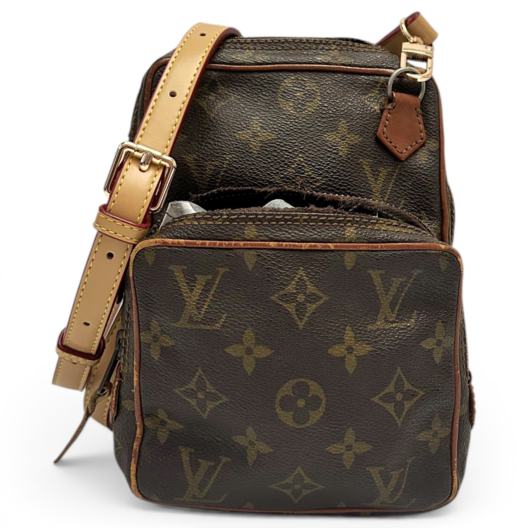 Louis Vuitton Amazon cloth handbag