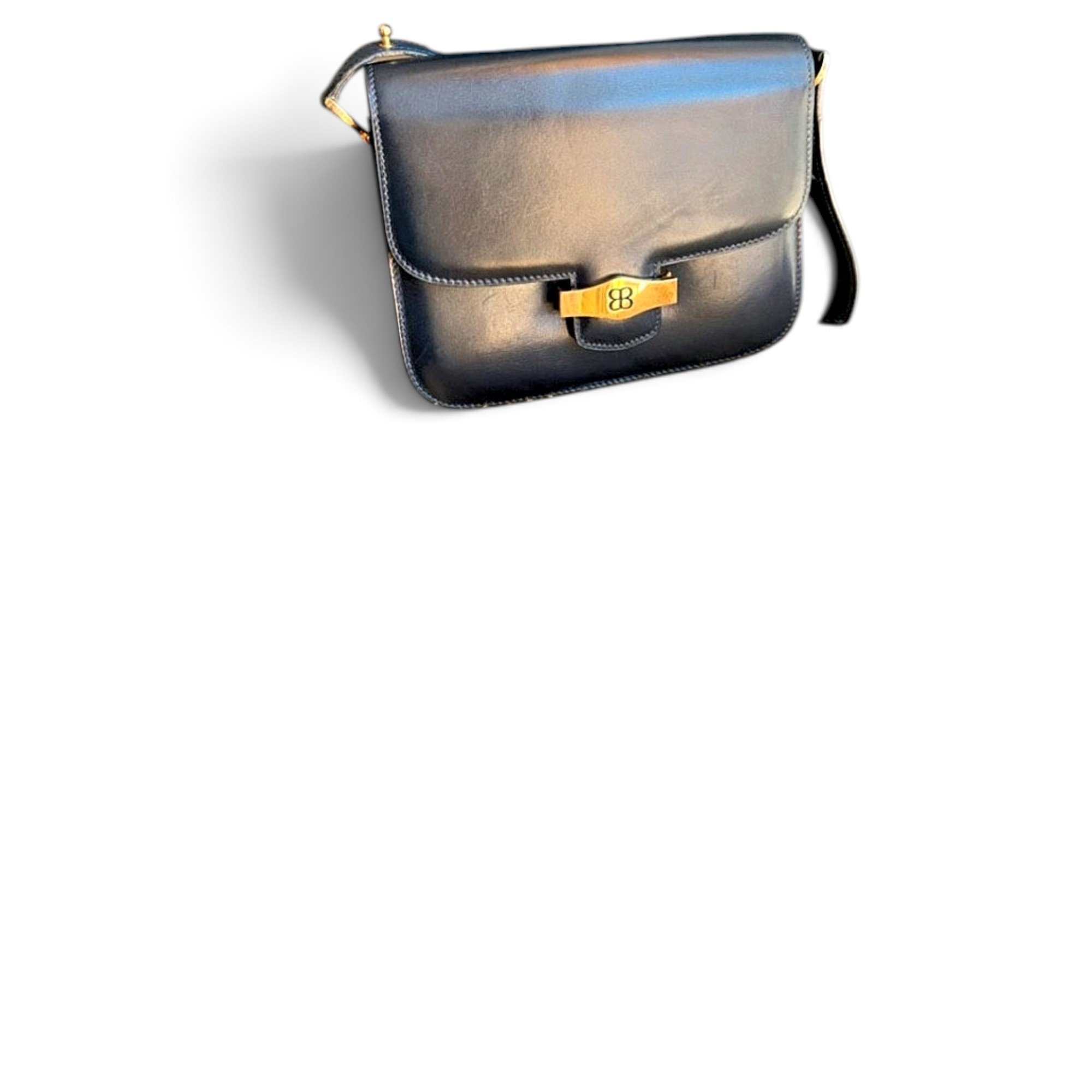 B leather handbag