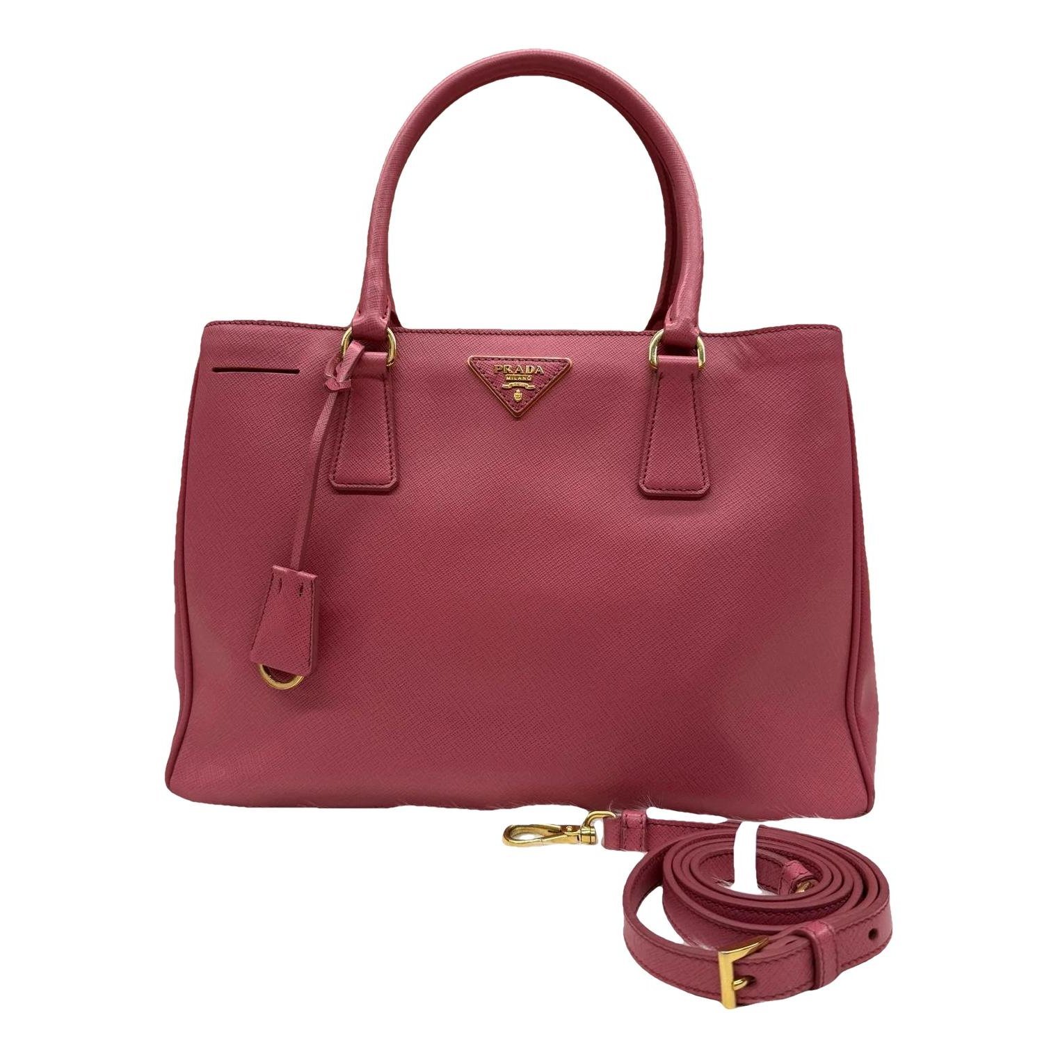 Leather tote