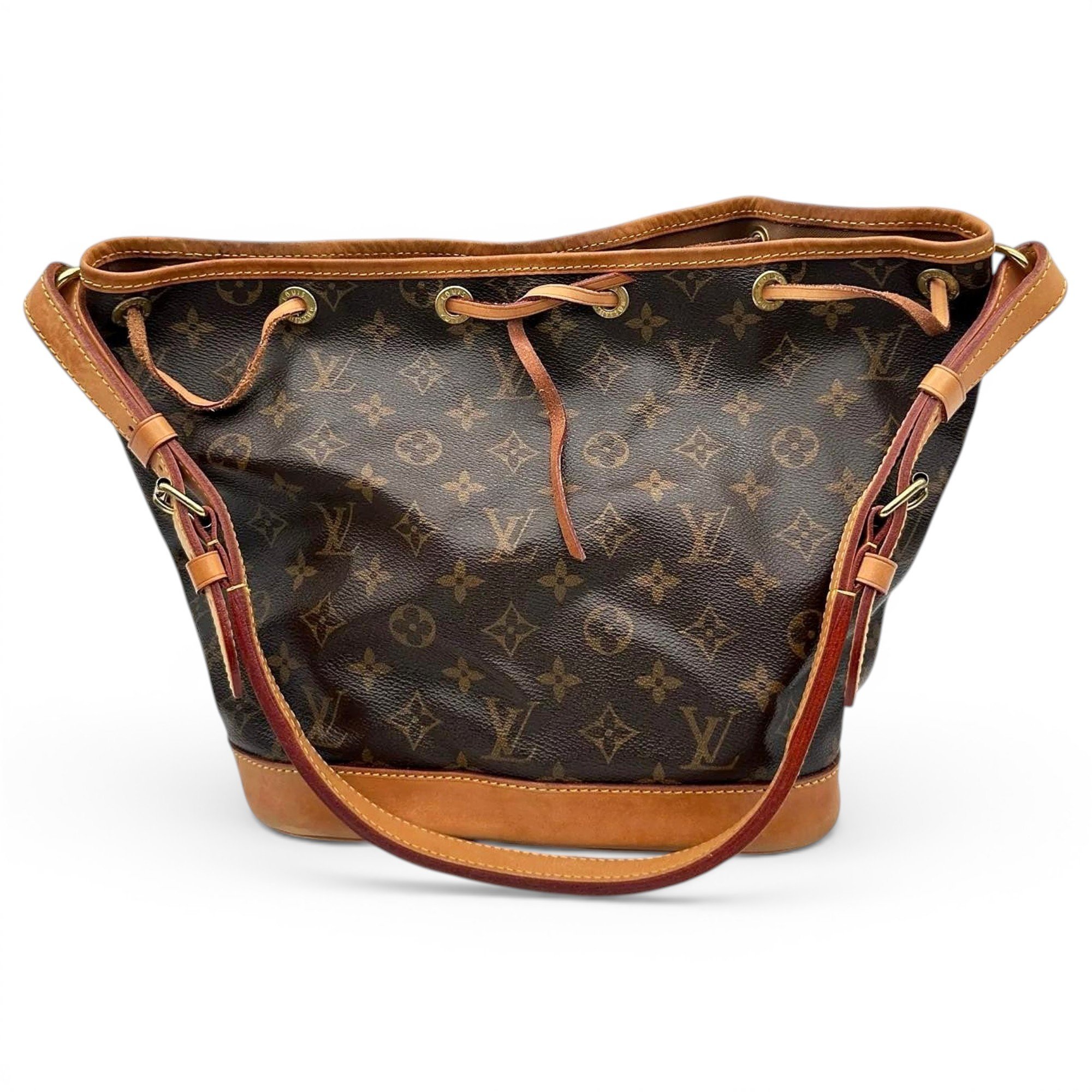 Noé leather handbag