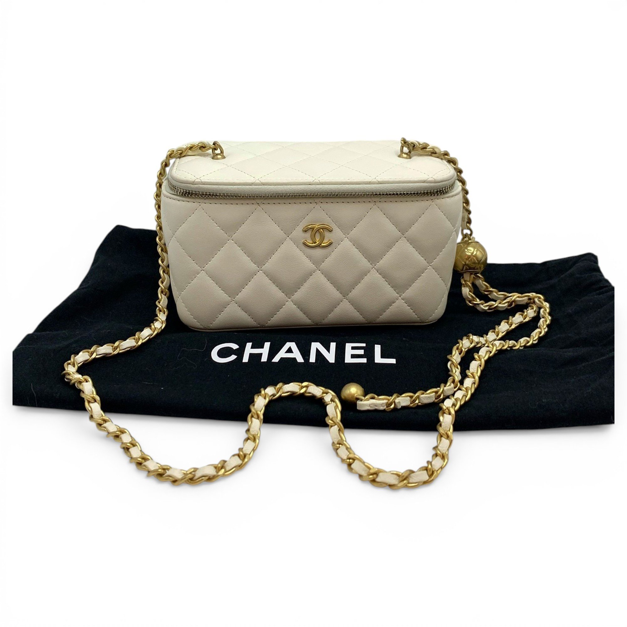 Trendy CC Vanity leather handbag