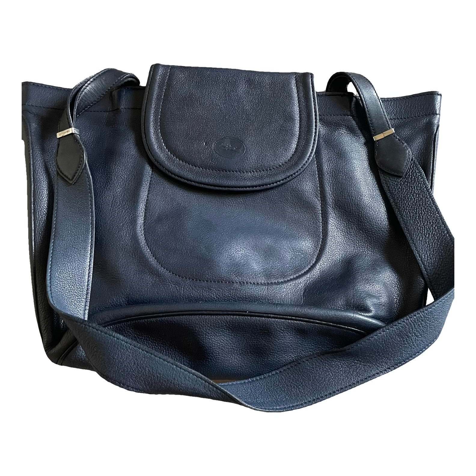 Leather crossbody bag