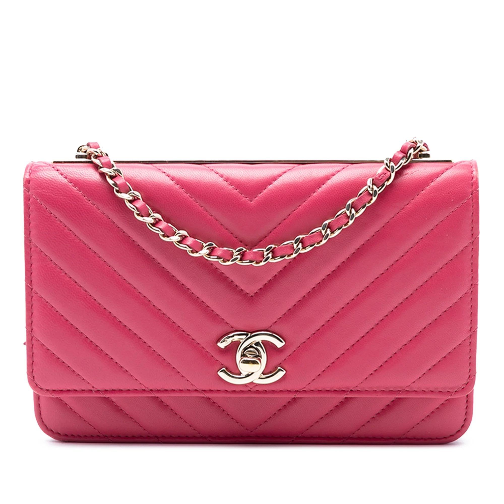 Chanel Trendy CC leather crossbody bag